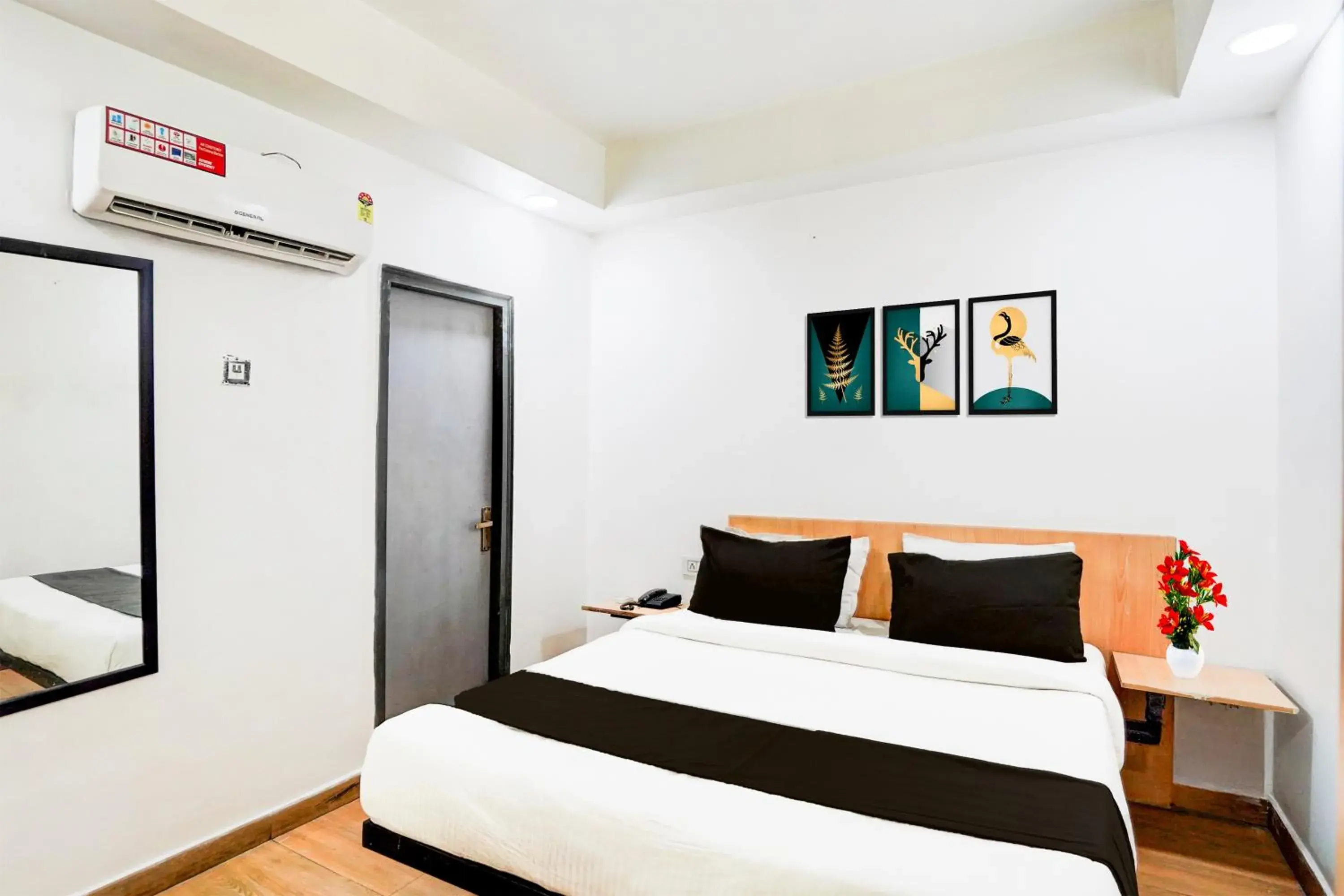 Super Collection O Vasundhara Enclave Delhi Super Collection O Vasundhara Enclave Delhi