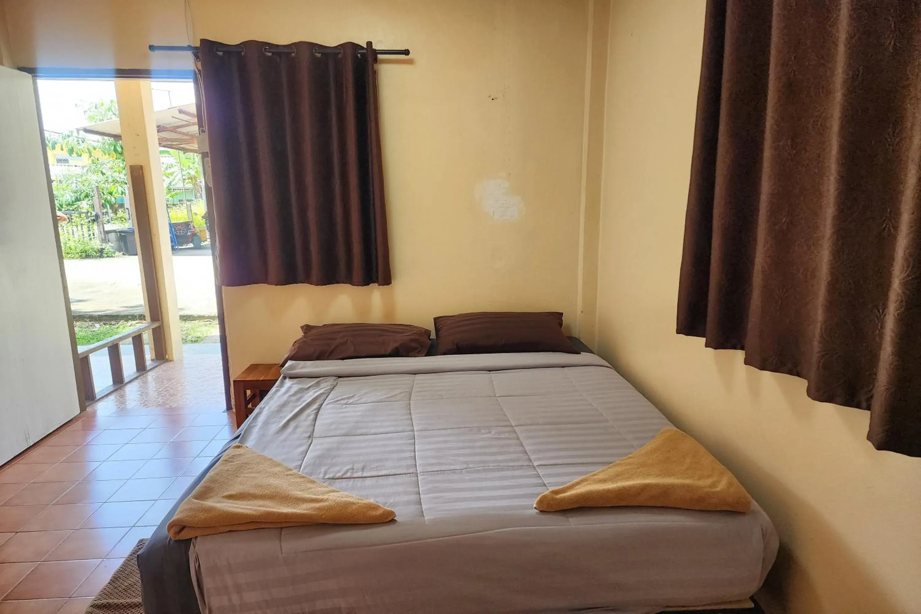 Bedroom, Bed in My Pumpkin Bungalow Krabi Bedroom, Bed in My Pumpkin Bungalow Krabi