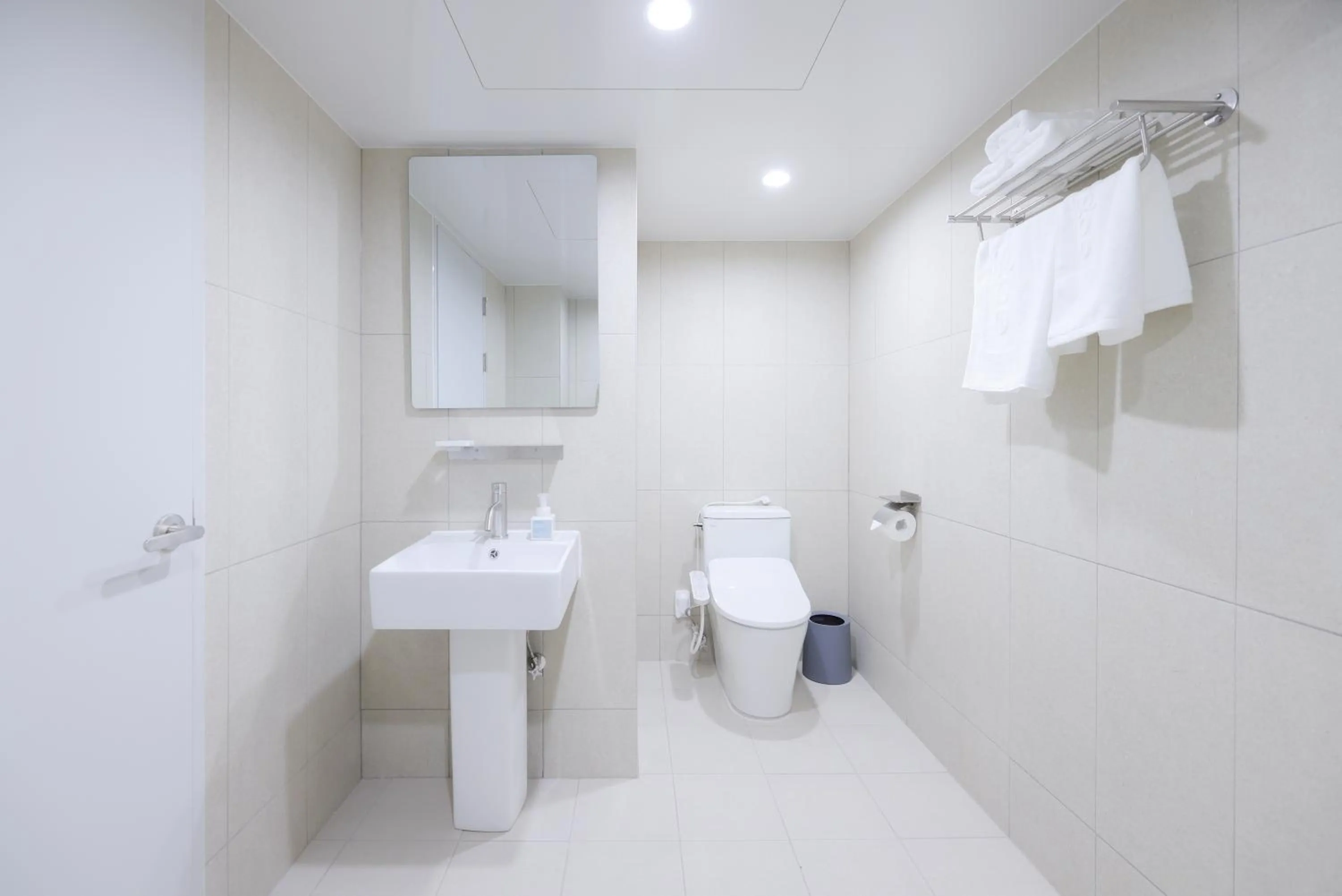 Shower in Anook Air Hotel Chuncheon