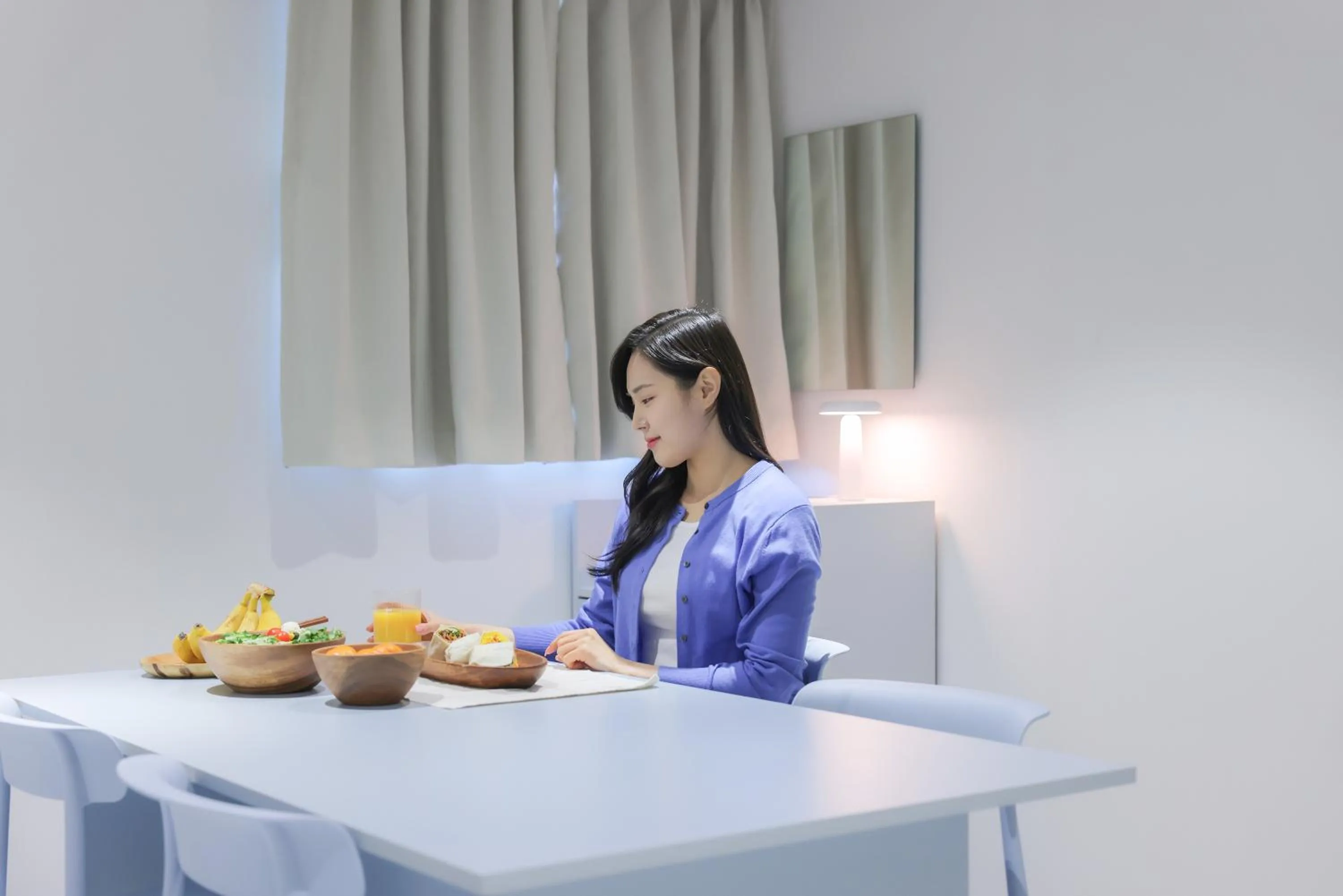 People in Anook Air Hotel Chuncheon