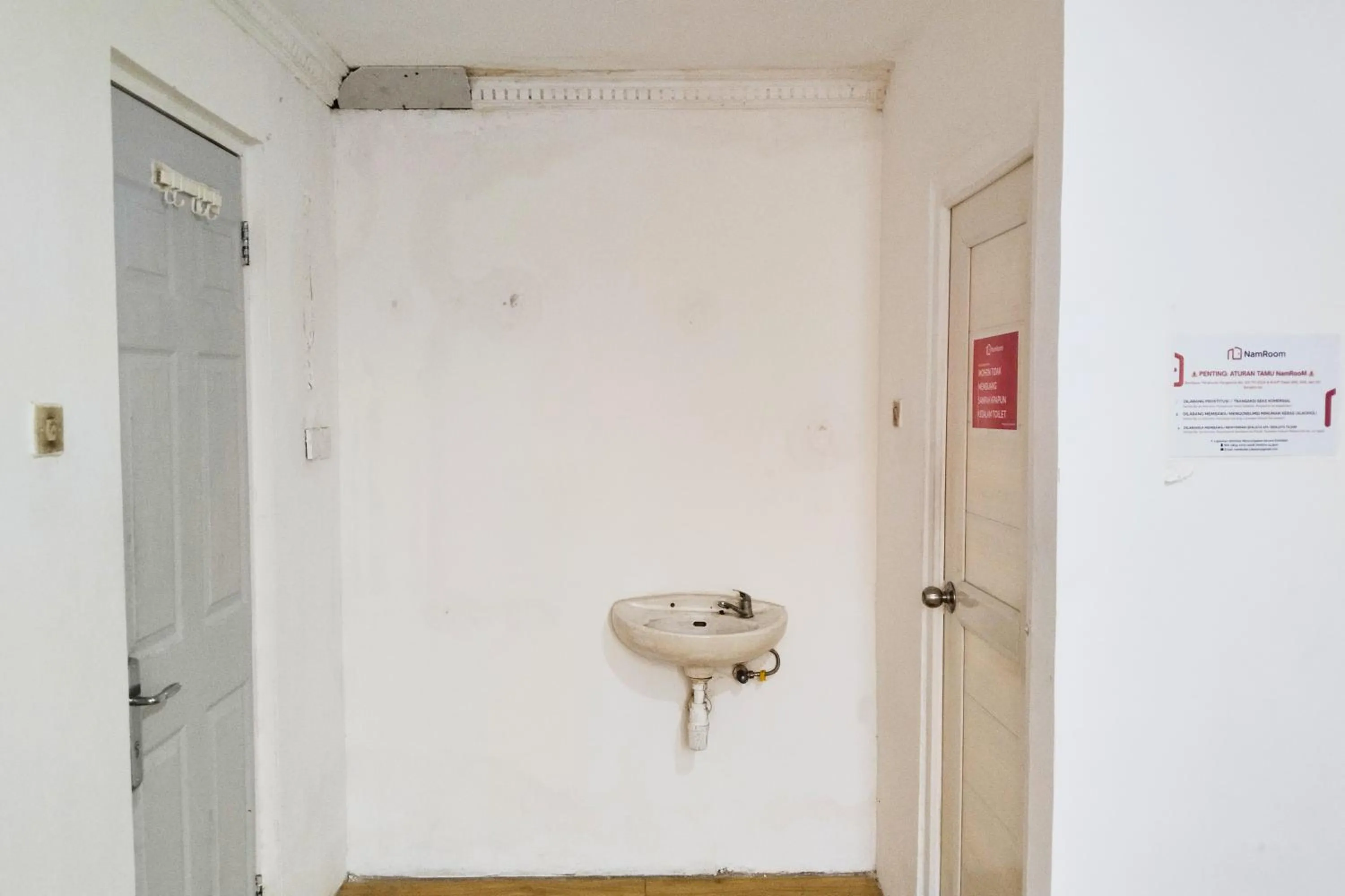 Bathroom in NamRoom at Kebayoran Baru