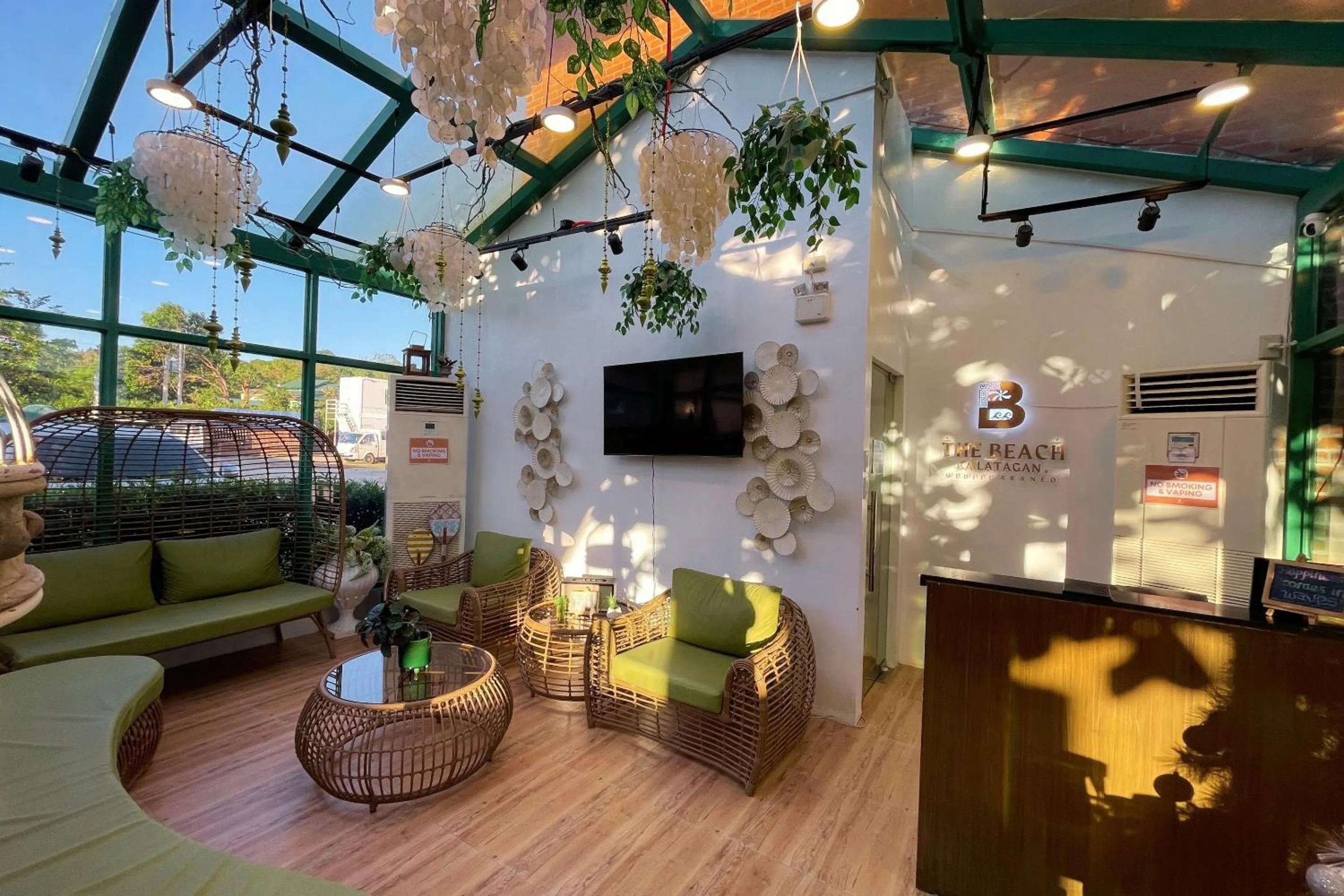 The Beach Calatagan Mediterraneo powered by Cocotel