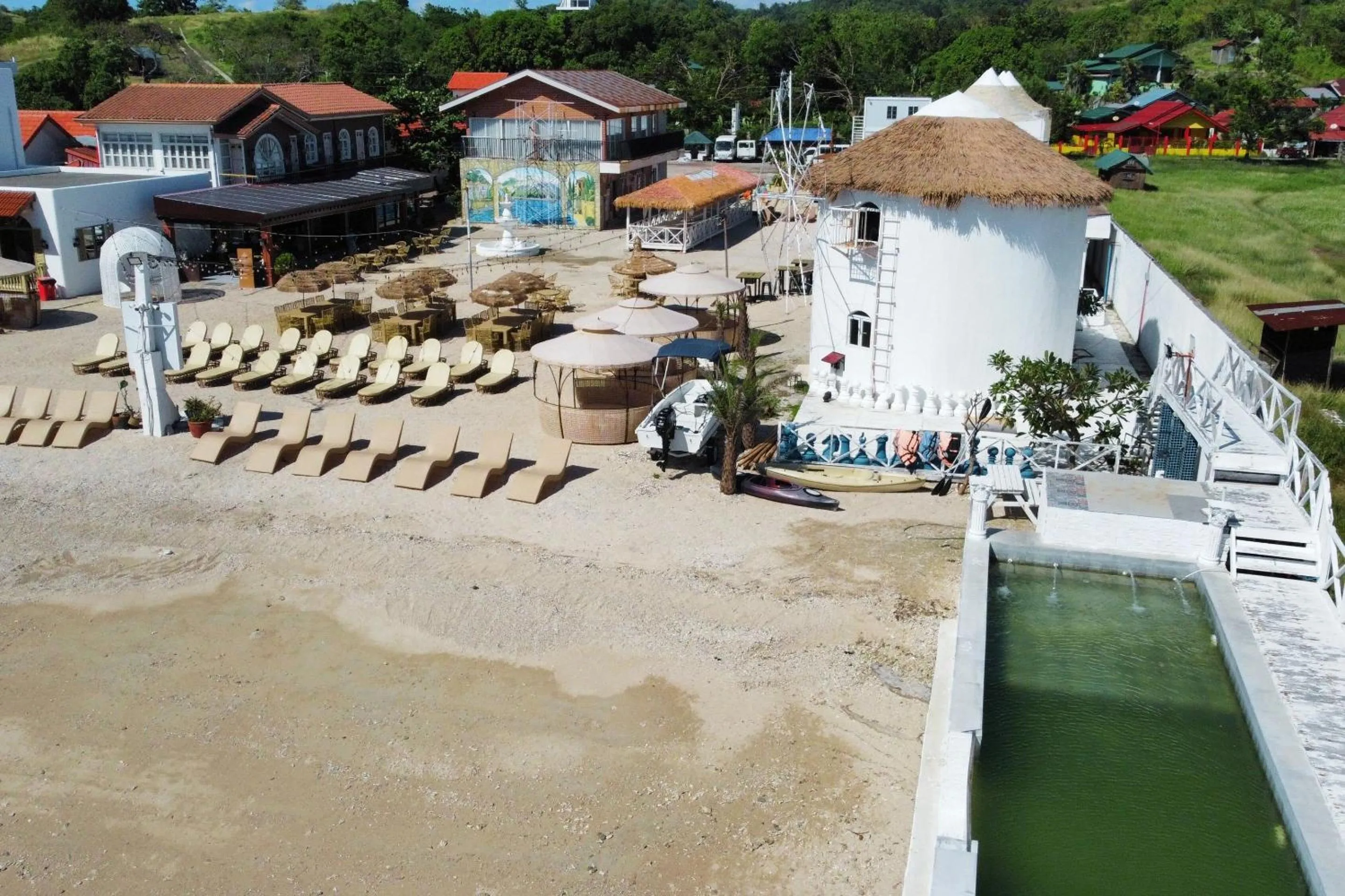 The Beach Calatagan Mediterraneo powered by Cocotel