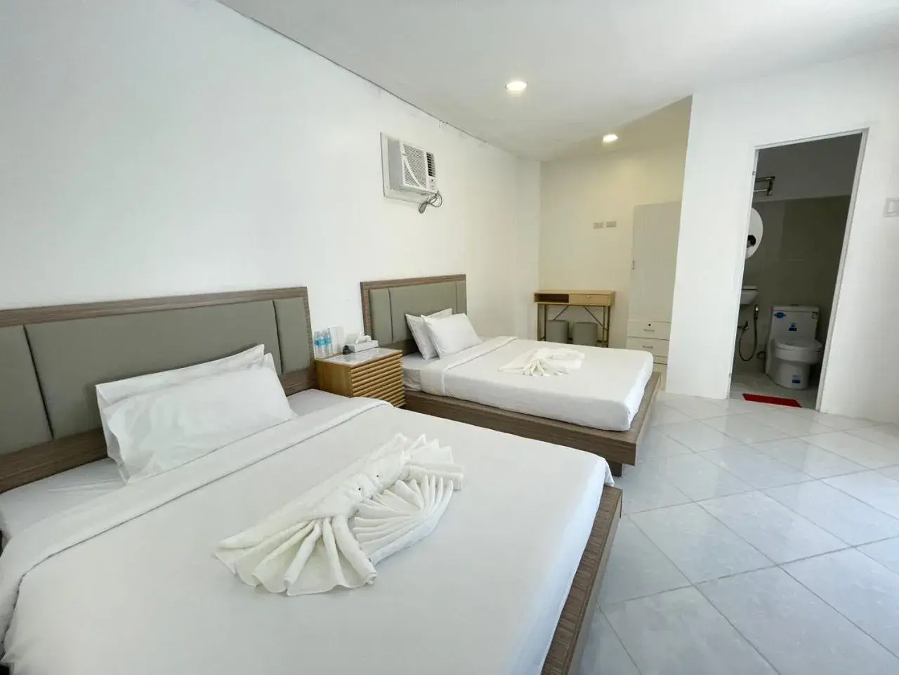 Bed in HOTEL the MIR Bed in HOTEL the MIR