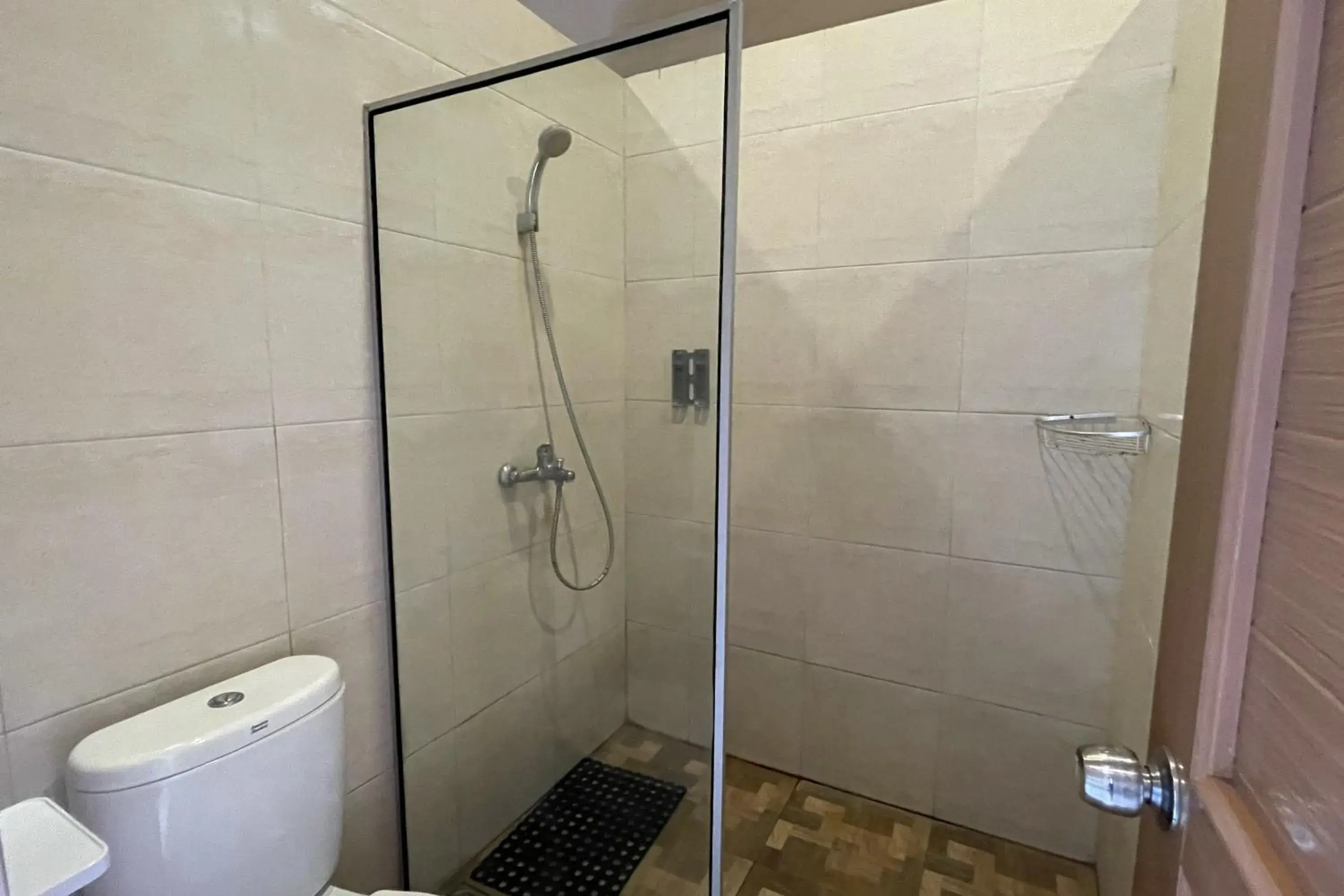 Bathroom in VK Pods Pangandaran Bathroom in VK Pods Pangandaran