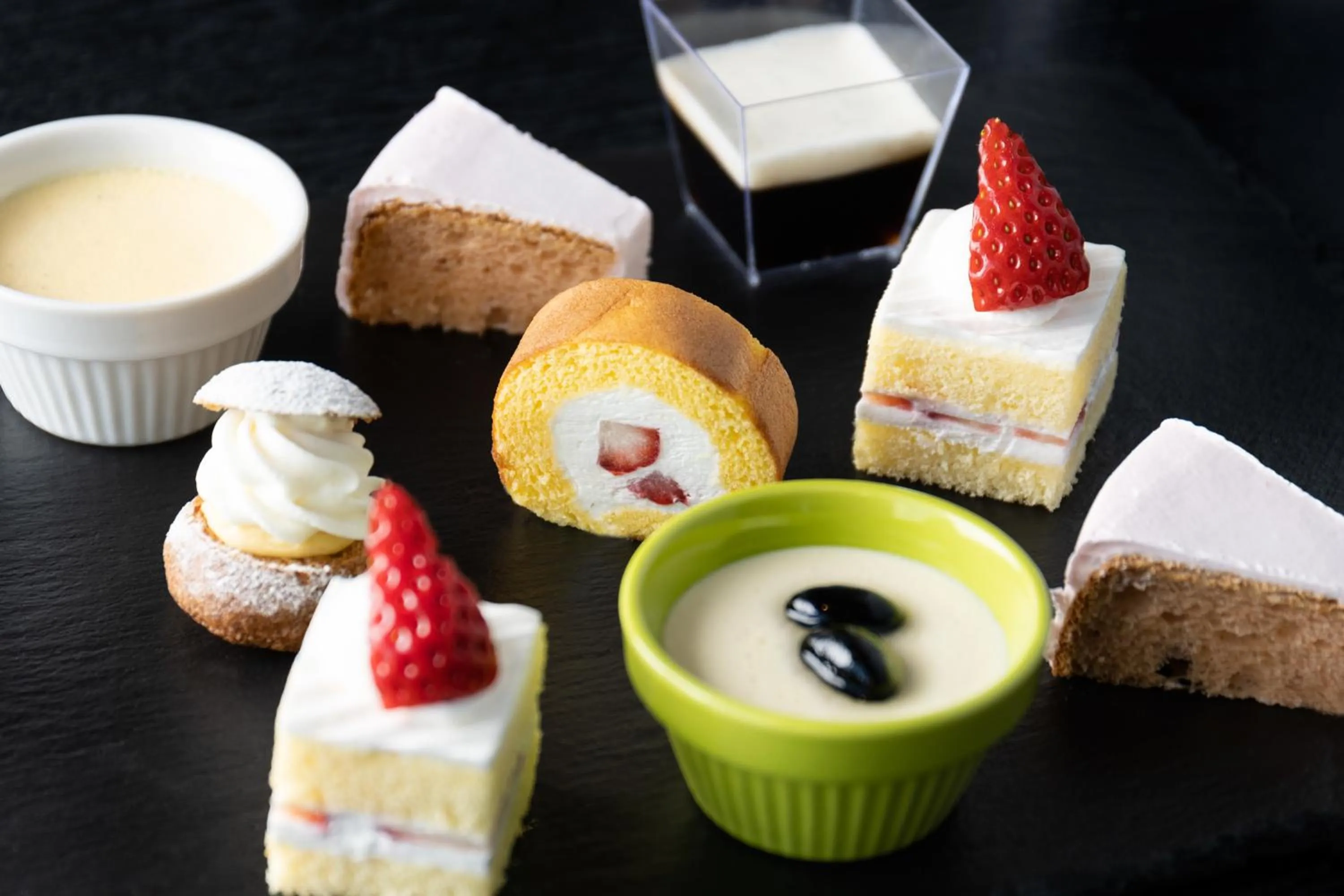 Food and drinks in New Otani Inn Yokohama Premium