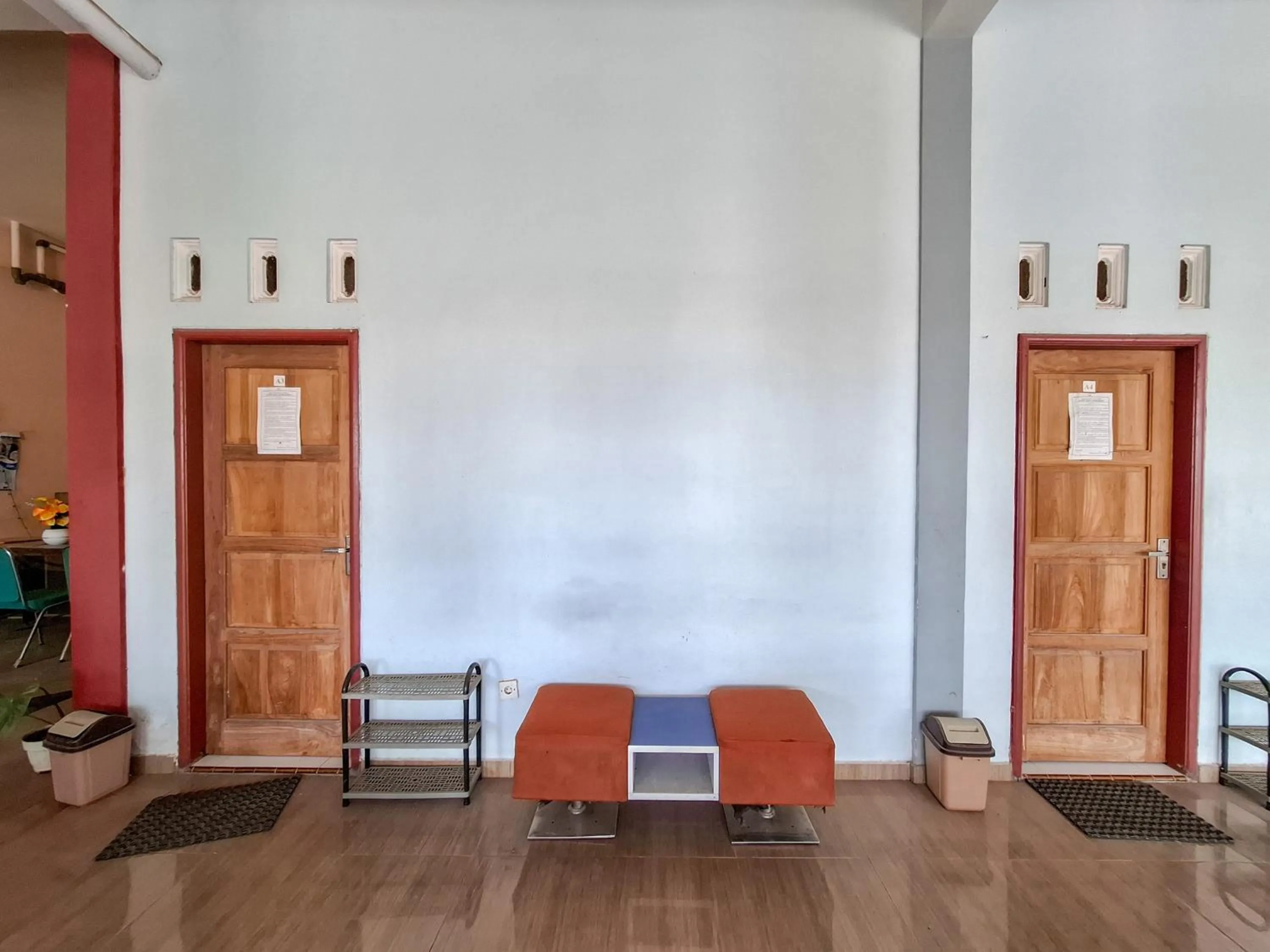 Seating area in Sekapuk Indah Guest House Syariah Gresik RedPartner