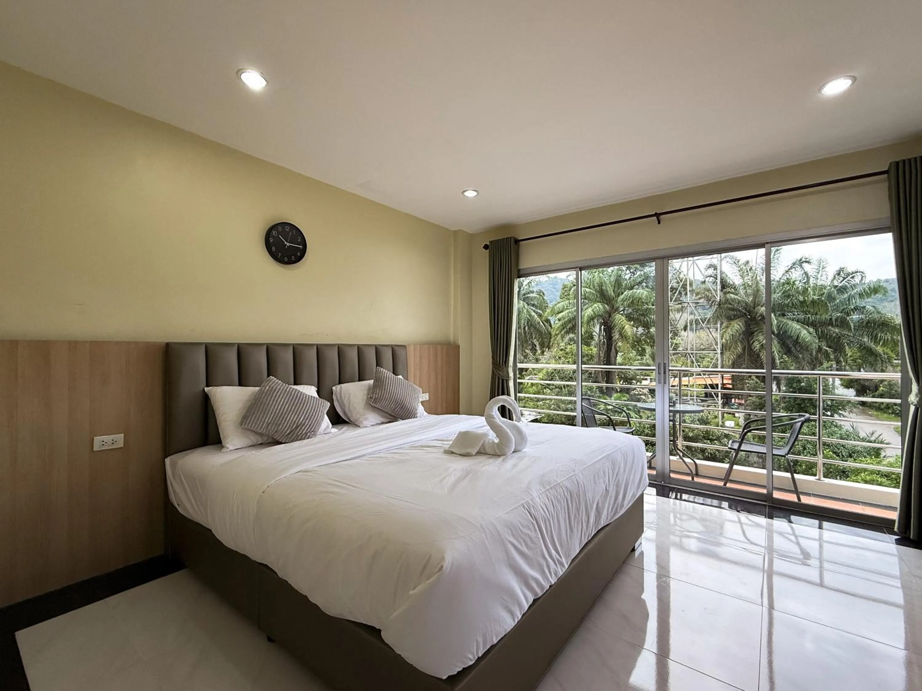 Bedroom, Bed in Nan's Aonang