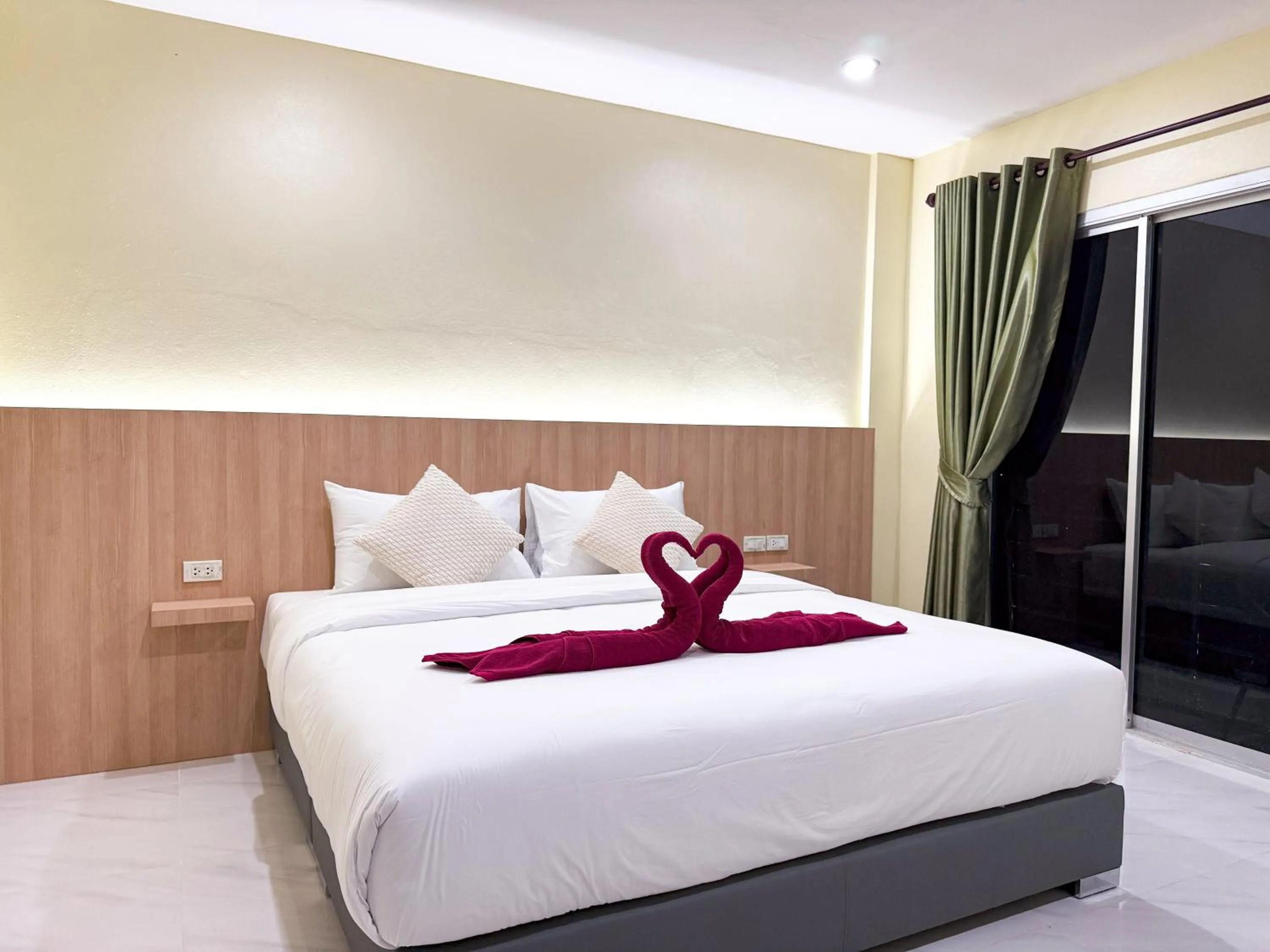 Bedroom, Bed in Nan's Aonang