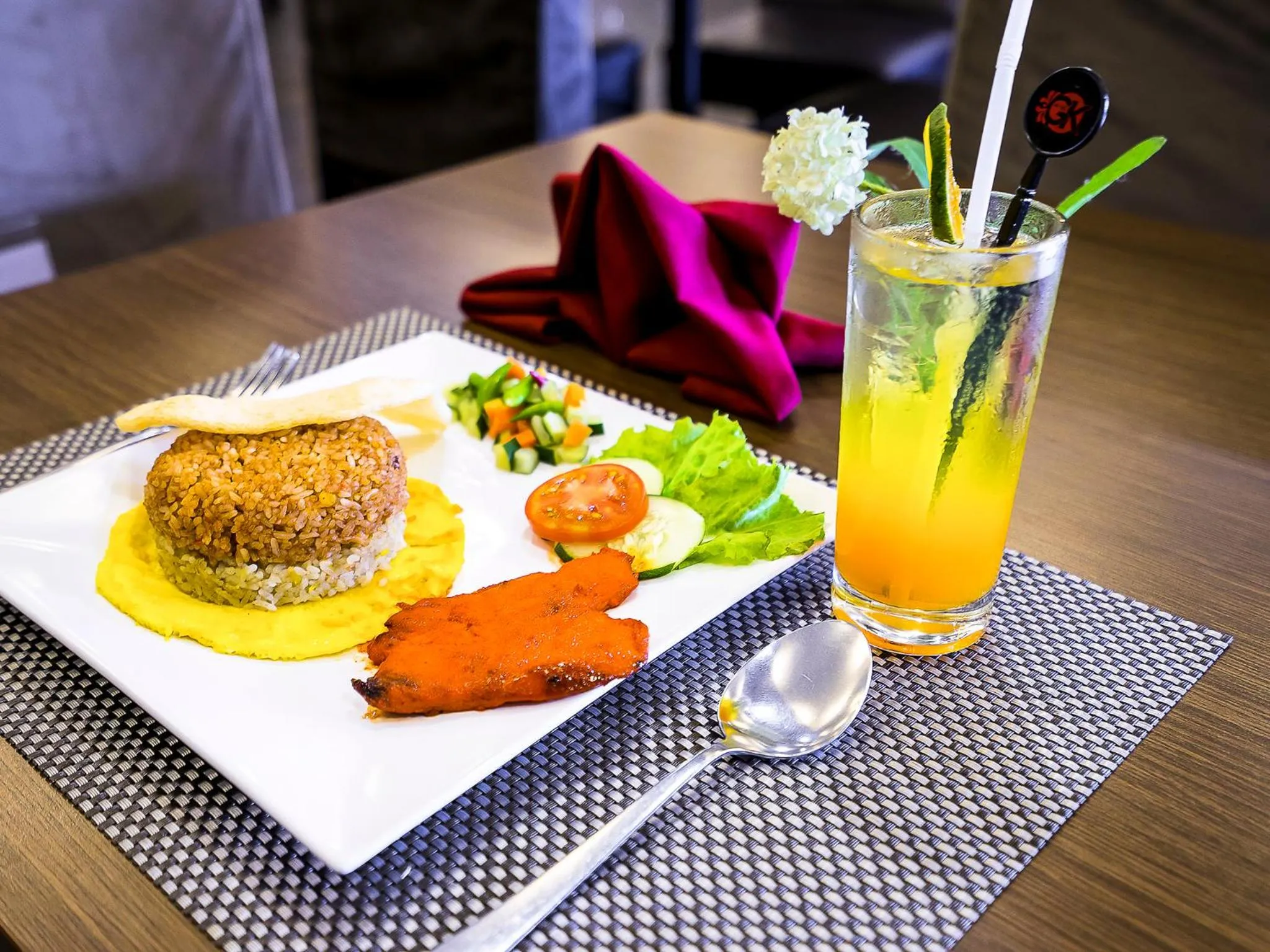 Food and drinks in Hotel Grand Kartika