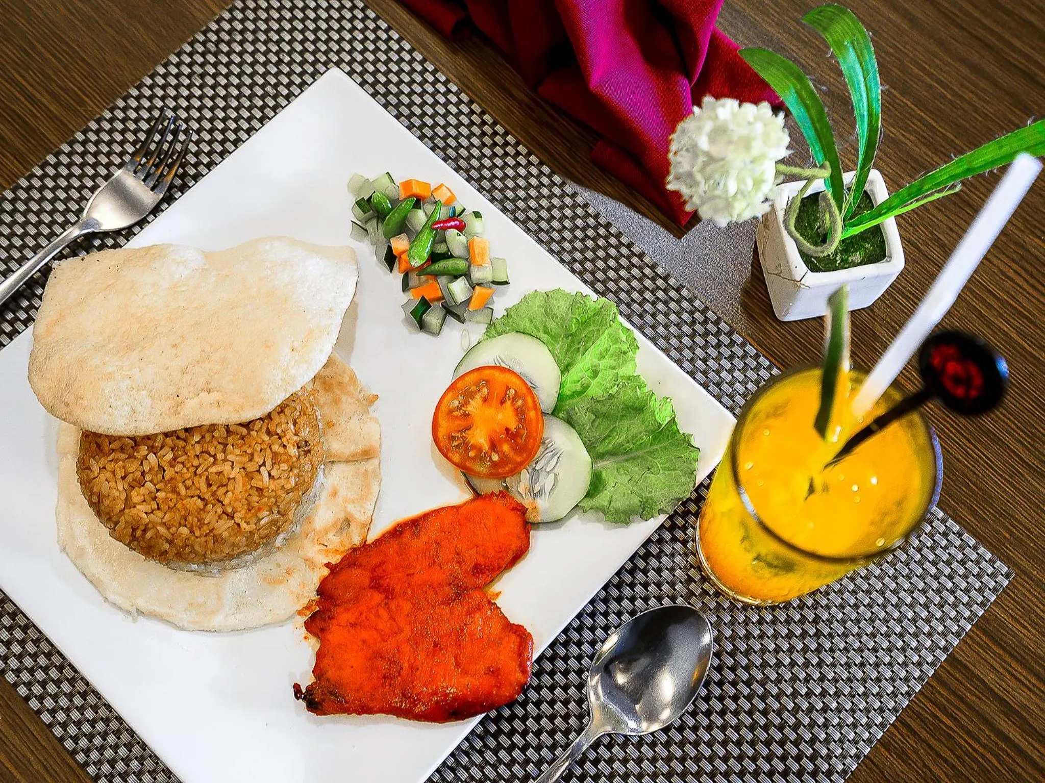 Food and drinks in Hotel Grand Kartika