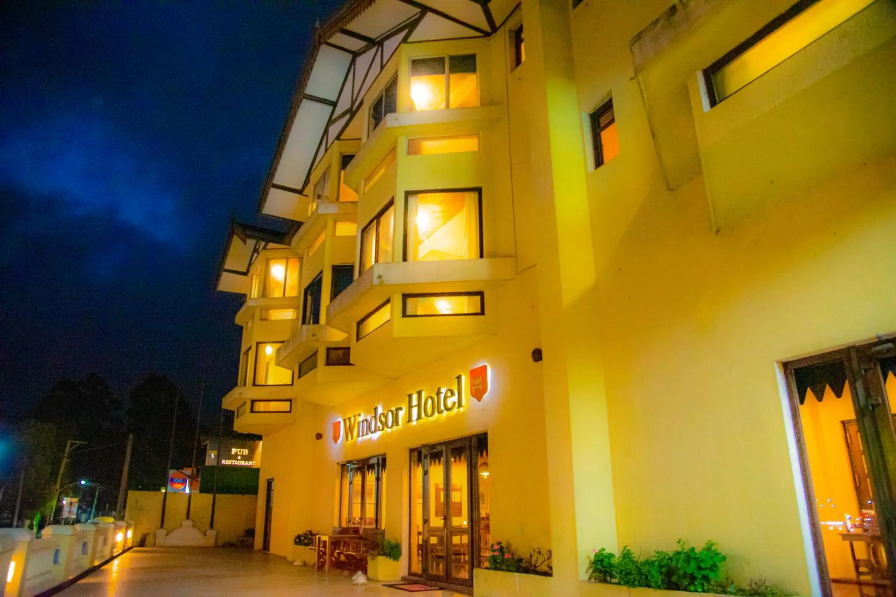 Property building in Windsor Hotel Property building in Windsor Hotel