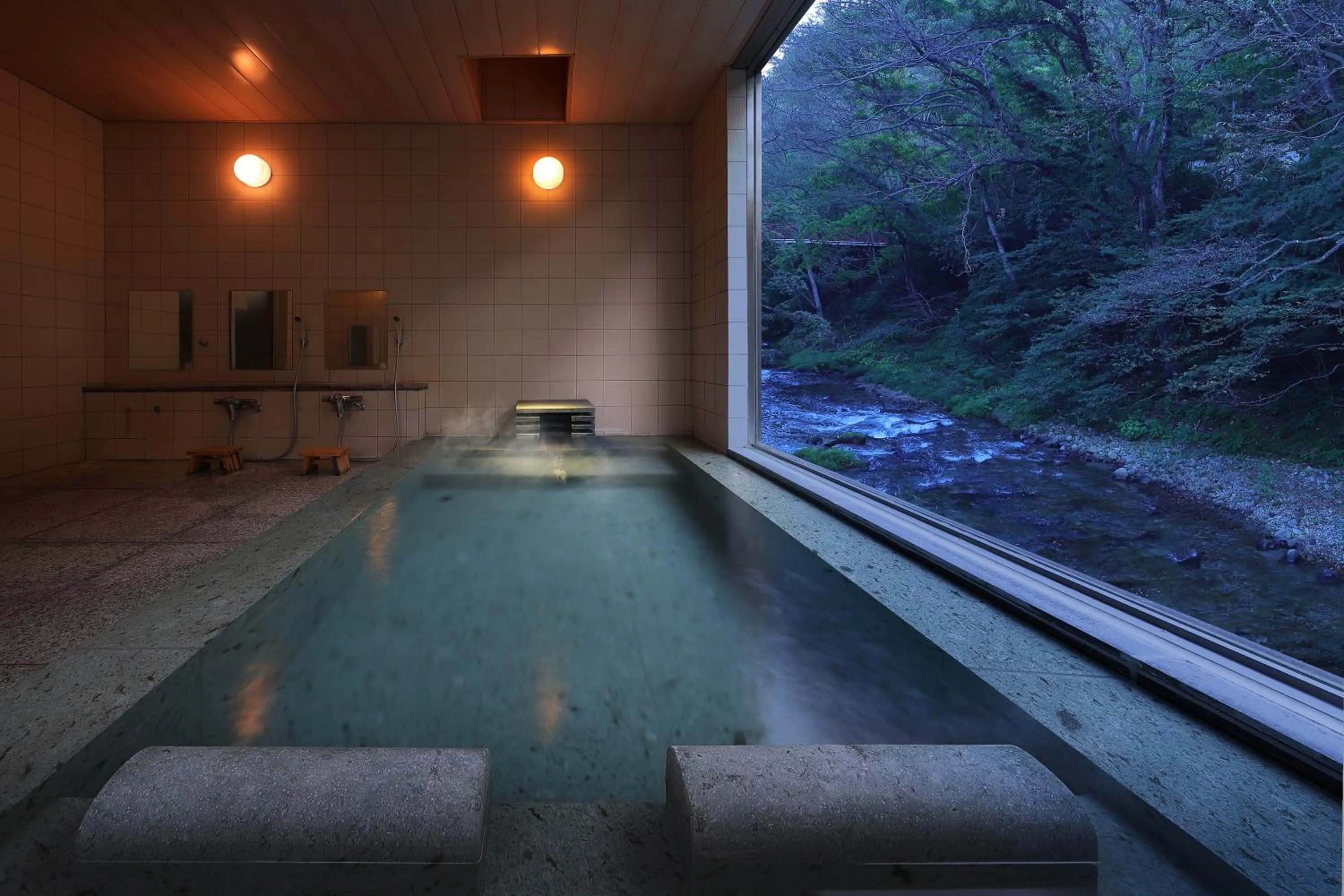 Hot Spring Bath in Moritaya
