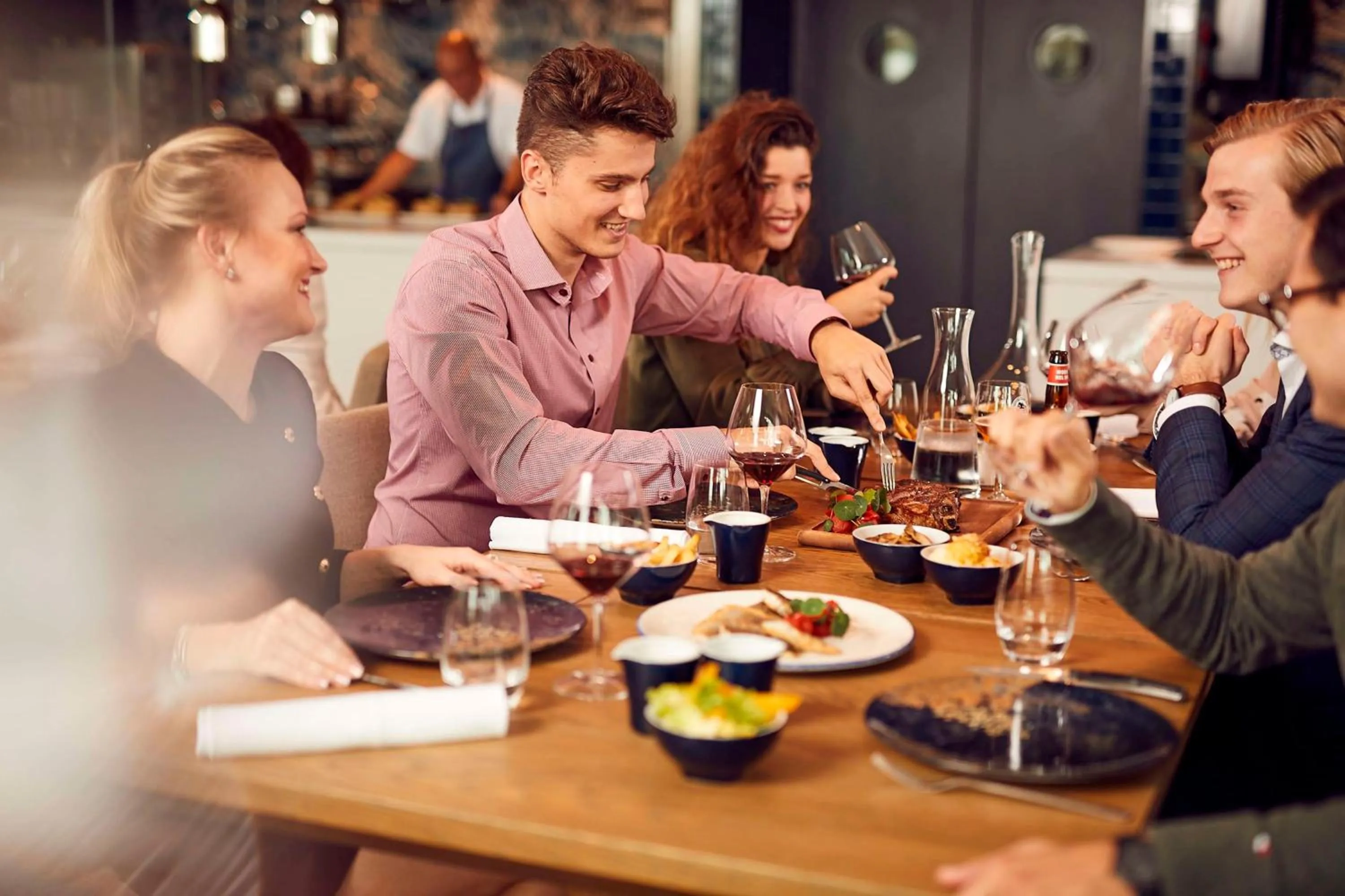 Restaurant/places to eat in Hilton Amsterdam Airport Schiphol