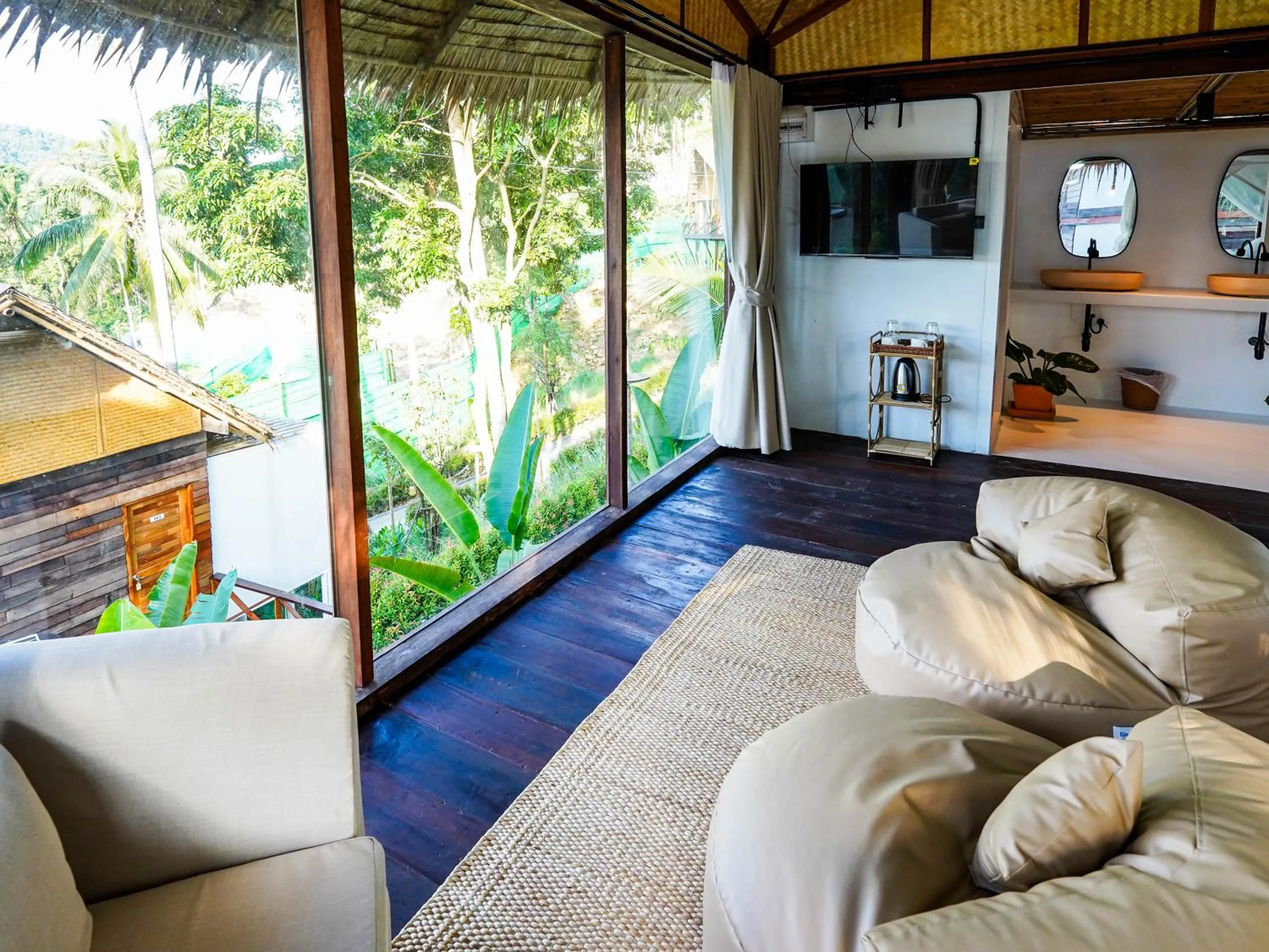 Bedroom in RoomQuest THEVA Resort Koh Samui