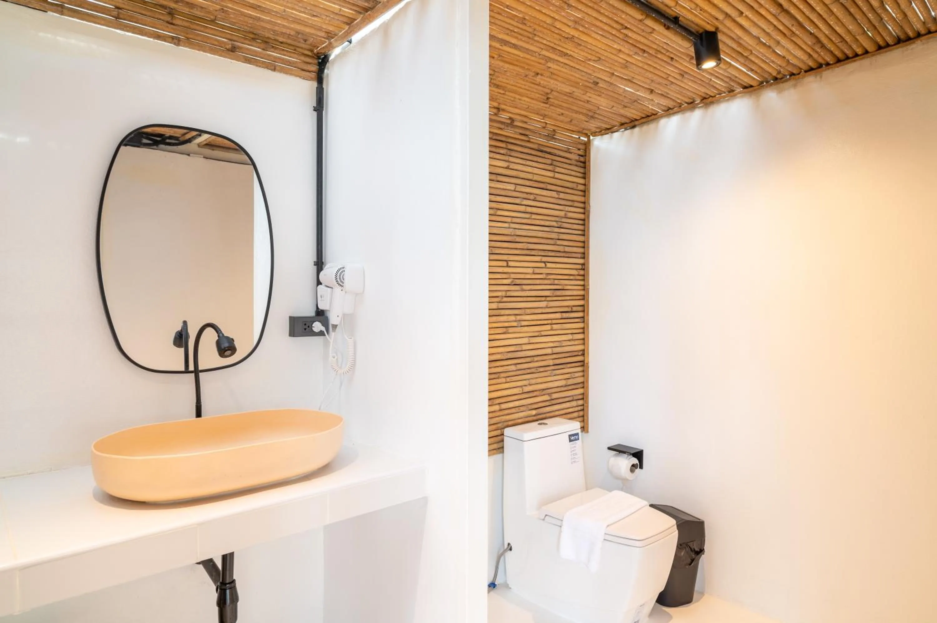 Toilet in RoomQuest THEVA Resort Koh Samui