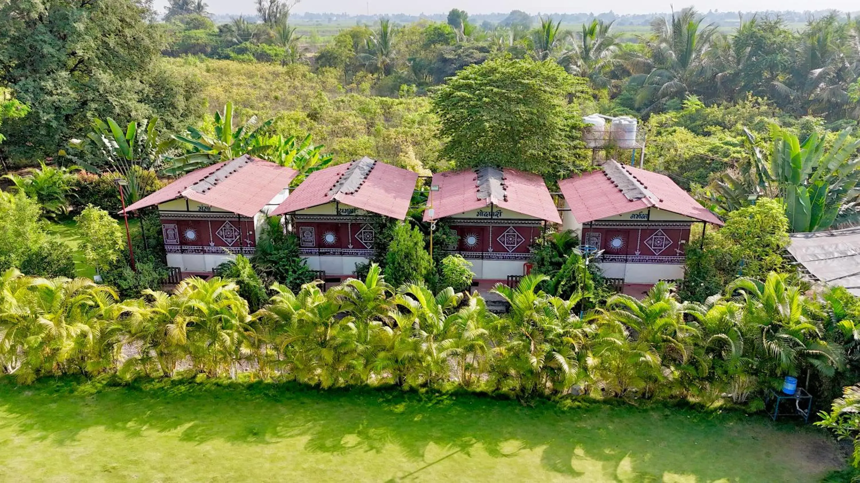 YUGANNKURR farmhouse YUGANNKURR farmhouse