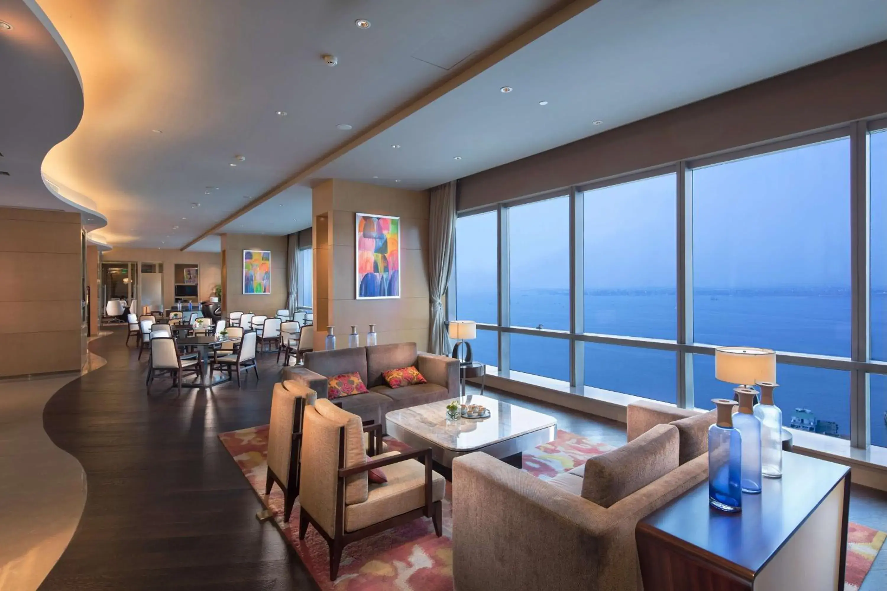 Property building in DoubleTree by Hilton Hotel Xiamen - Wuyuan Bay Property building in DoubleTree by Hilton Hotel Xiamen - Wuyuan Bay