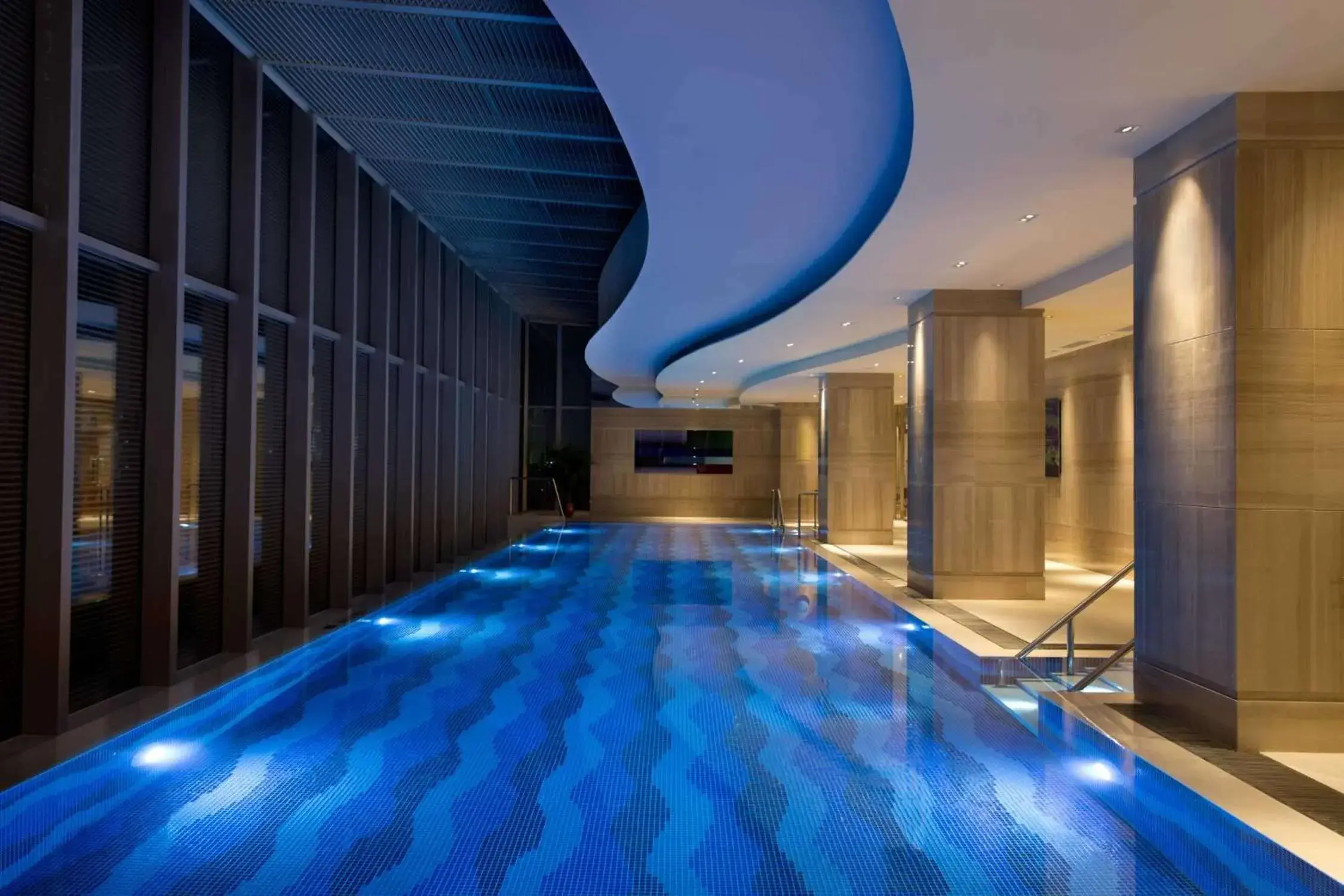 Pool view in DoubleTree by Hilton Hotel Xiamen - Wuyuan Bay Pool view in DoubleTree by Hilton Hotel Xiamen - Wuyuan Bay