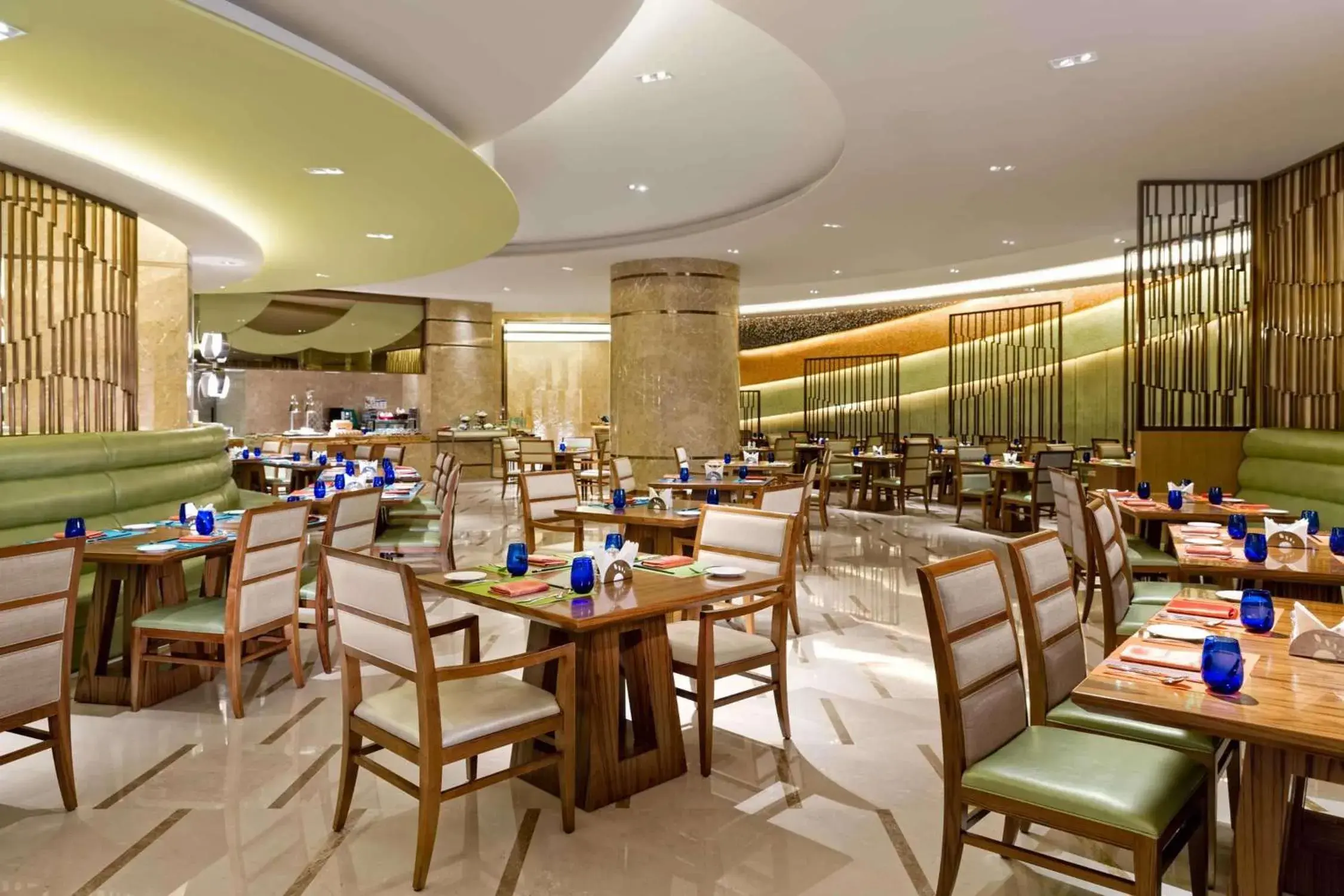 Restaurant/places to eat in DoubleTree by Hilton Hotel Xiamen - Wuyuan Bay Restaurant/places to eat in DoubleTree by Hilton Hotel Xiamen - Wuyuan Bay