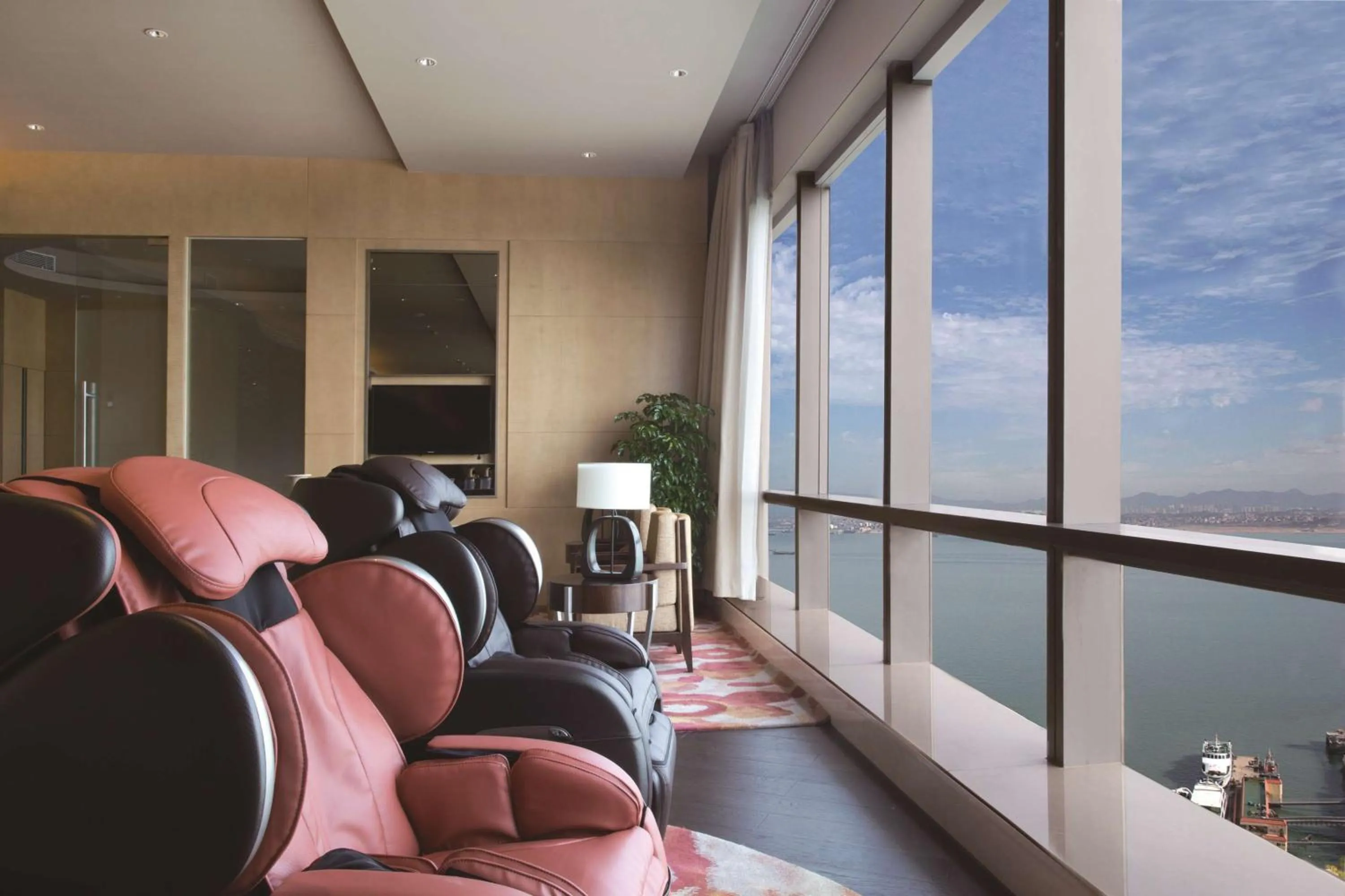 Living room in DoubleTree by Hilton Hotel Xiamen - Wuyuan Bay