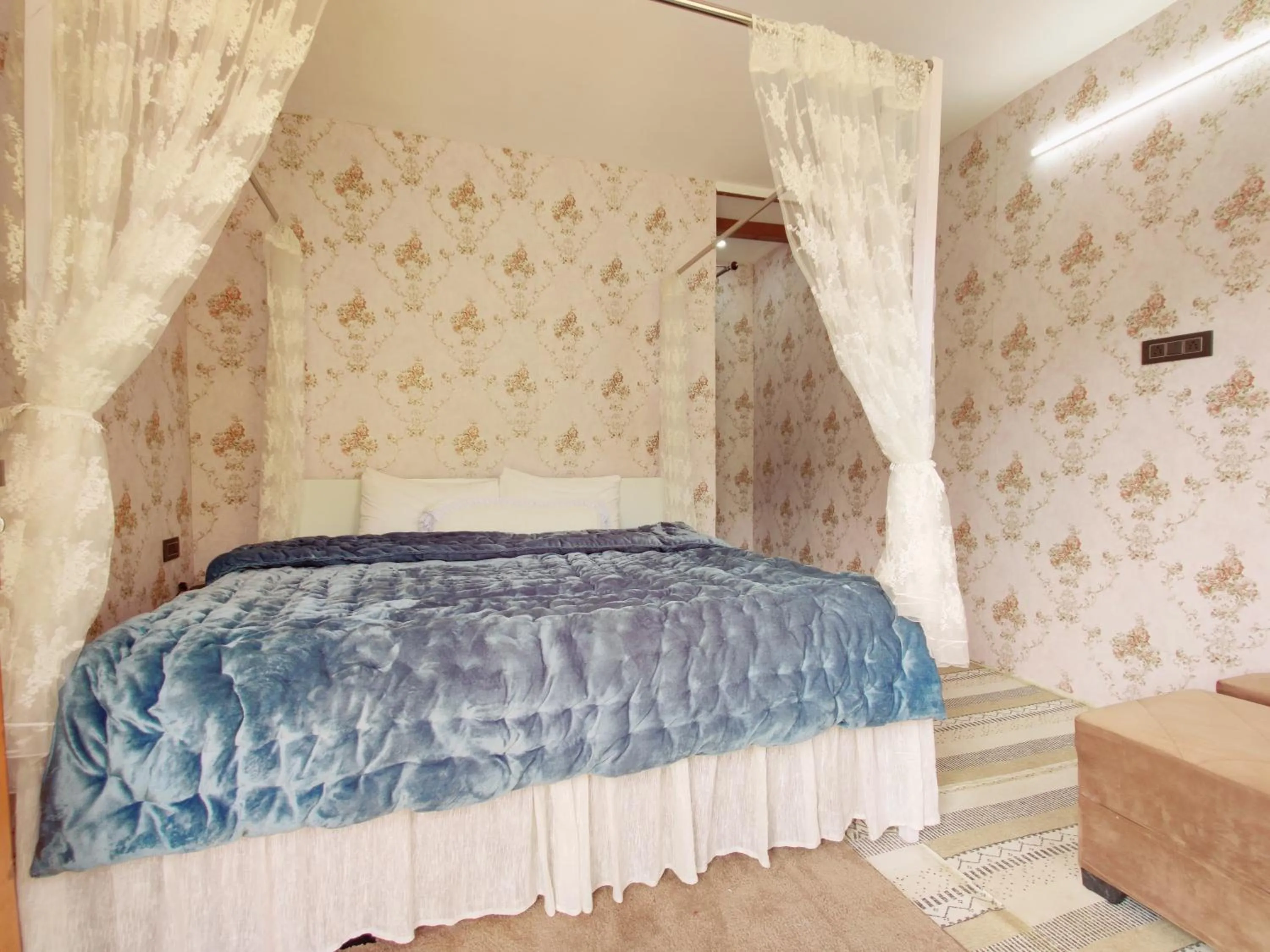 Bedroom, Bed in The Rare Ones, Bhalugaad Resort and game Zone