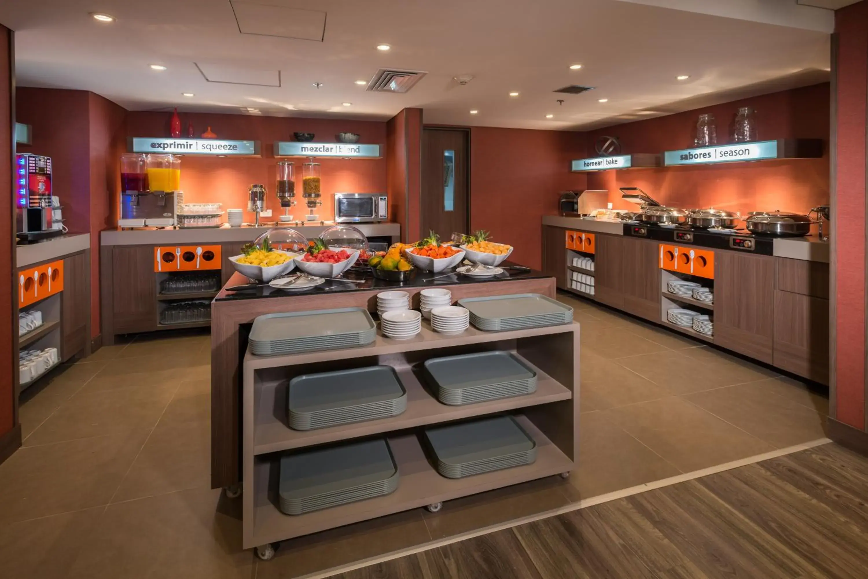 Breakfast in Hampton by Hilton Bogota Usaquen Breakfast in Hampton by Hilton Bogota Usaquen