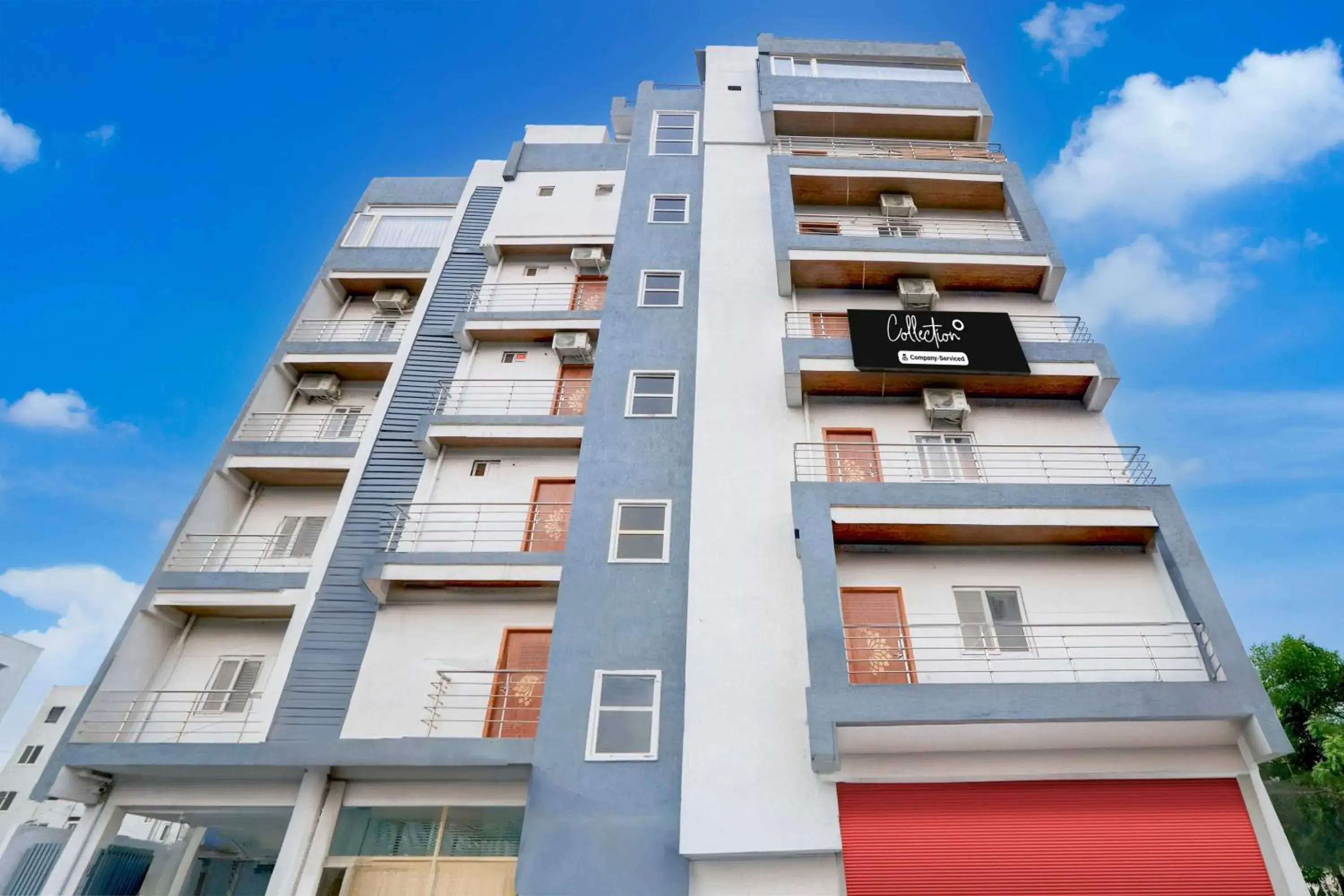 Facade/entrance in Super Collection O Madhapur Near Cyber Tower Facade/entrance in Super Collection O Madhapur Near Cyber Tower