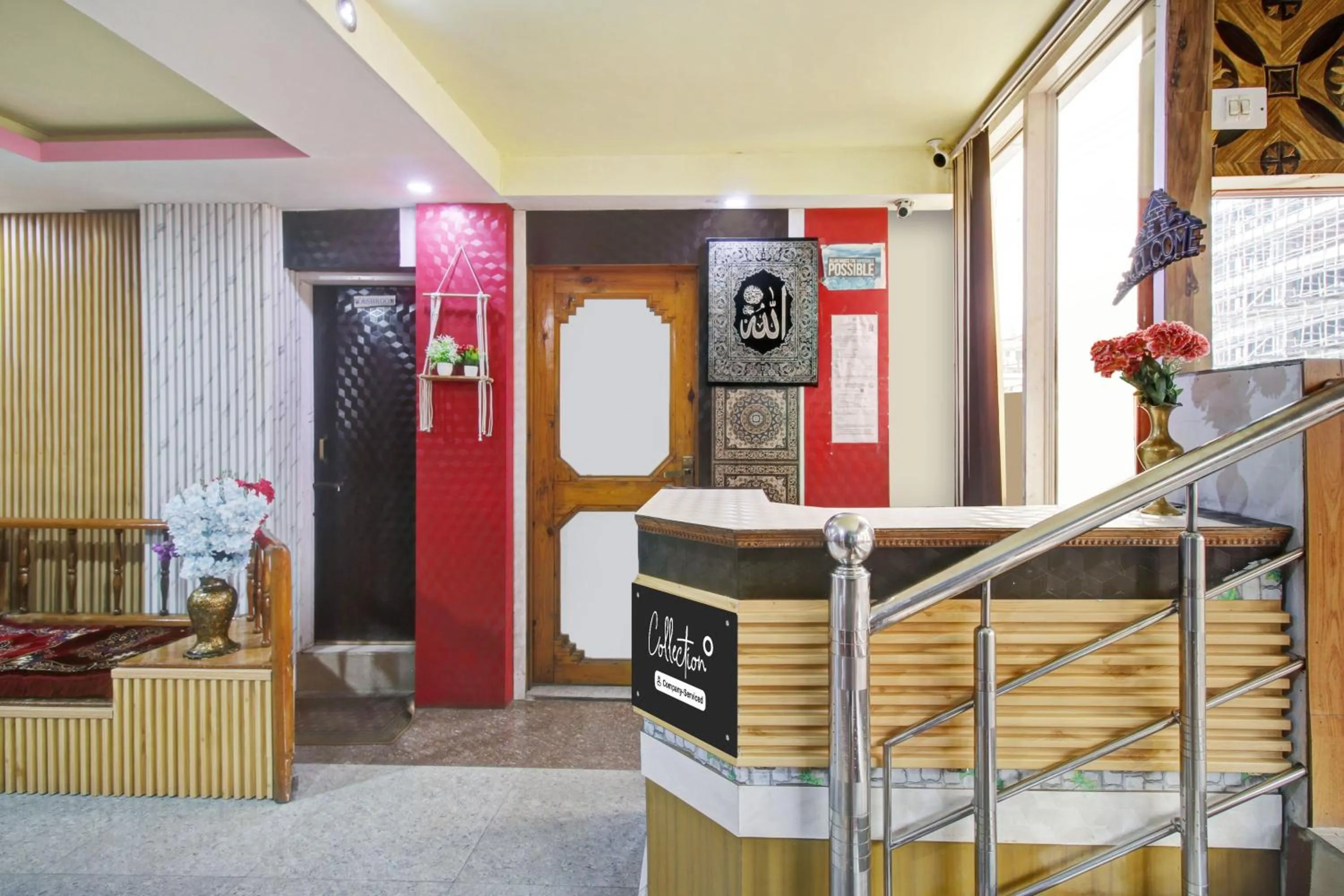 Lobby or reception in Super Collection O Rajbagh formerly Lavender