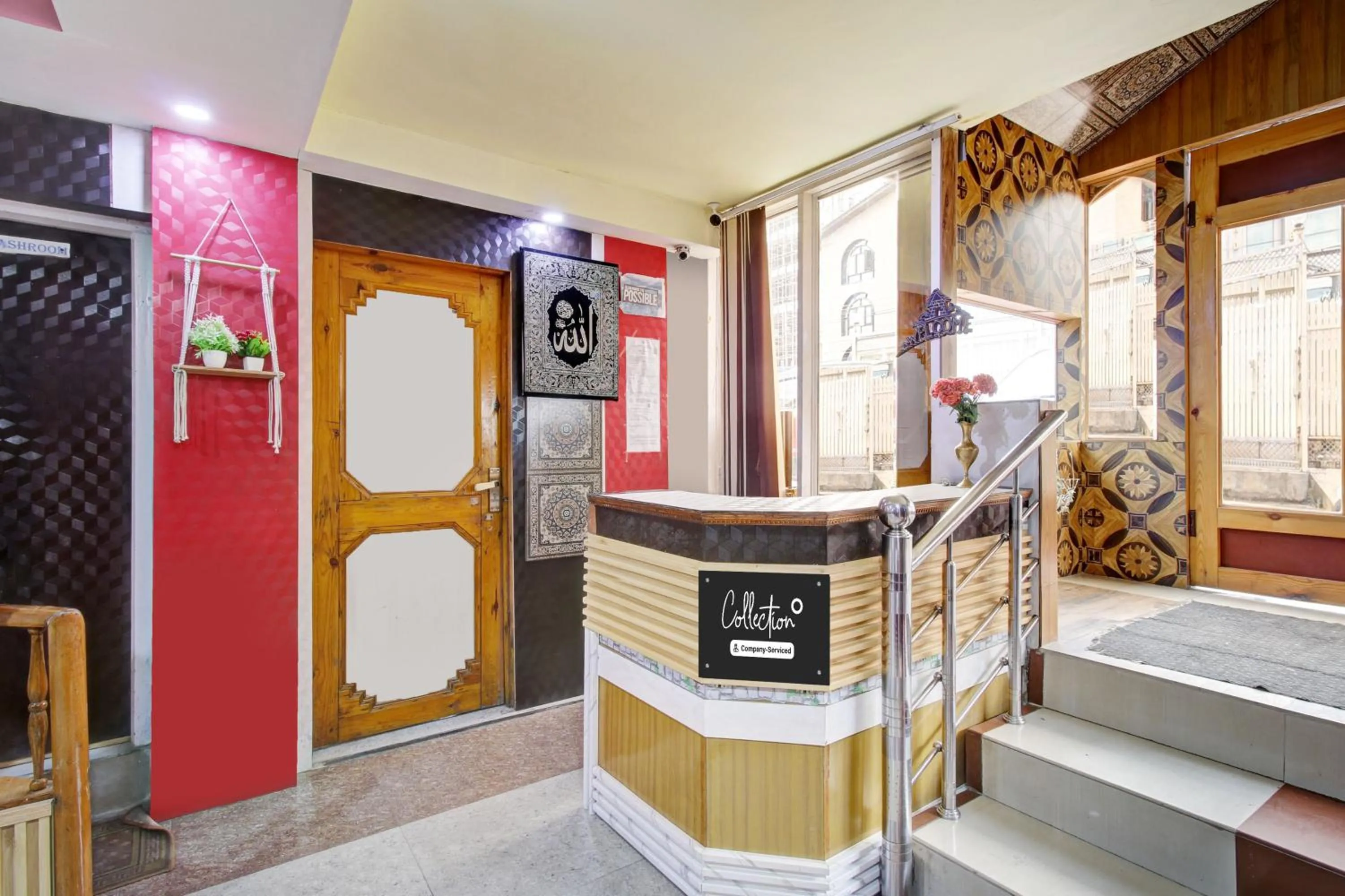 Lobby or reception in Super Collection O Rajbagh formerly Lavender