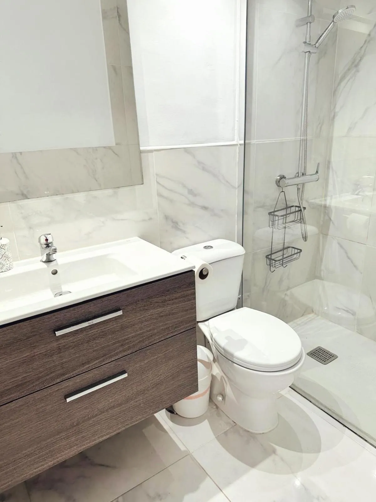 Shower in Sunny Oceanview studio apartment Ponderosa in Costa Adeje