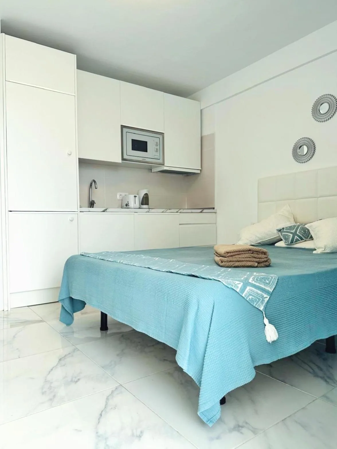 Kitchen or kitchenette in Sunny Oceanview studio apartment Ponderosa in Costa Adeje