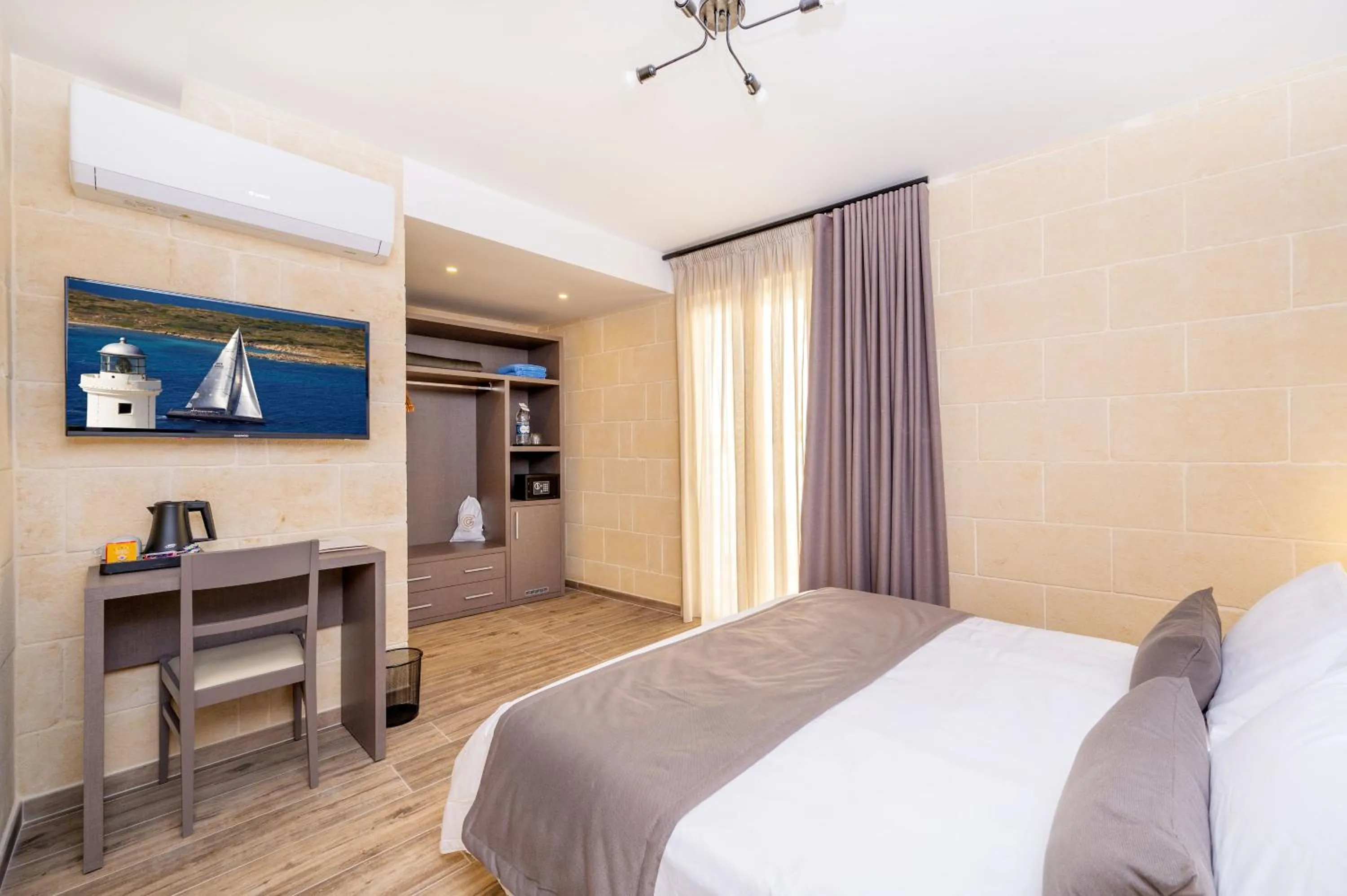 Bedroom, Bed in C4 Retreats Gozo
