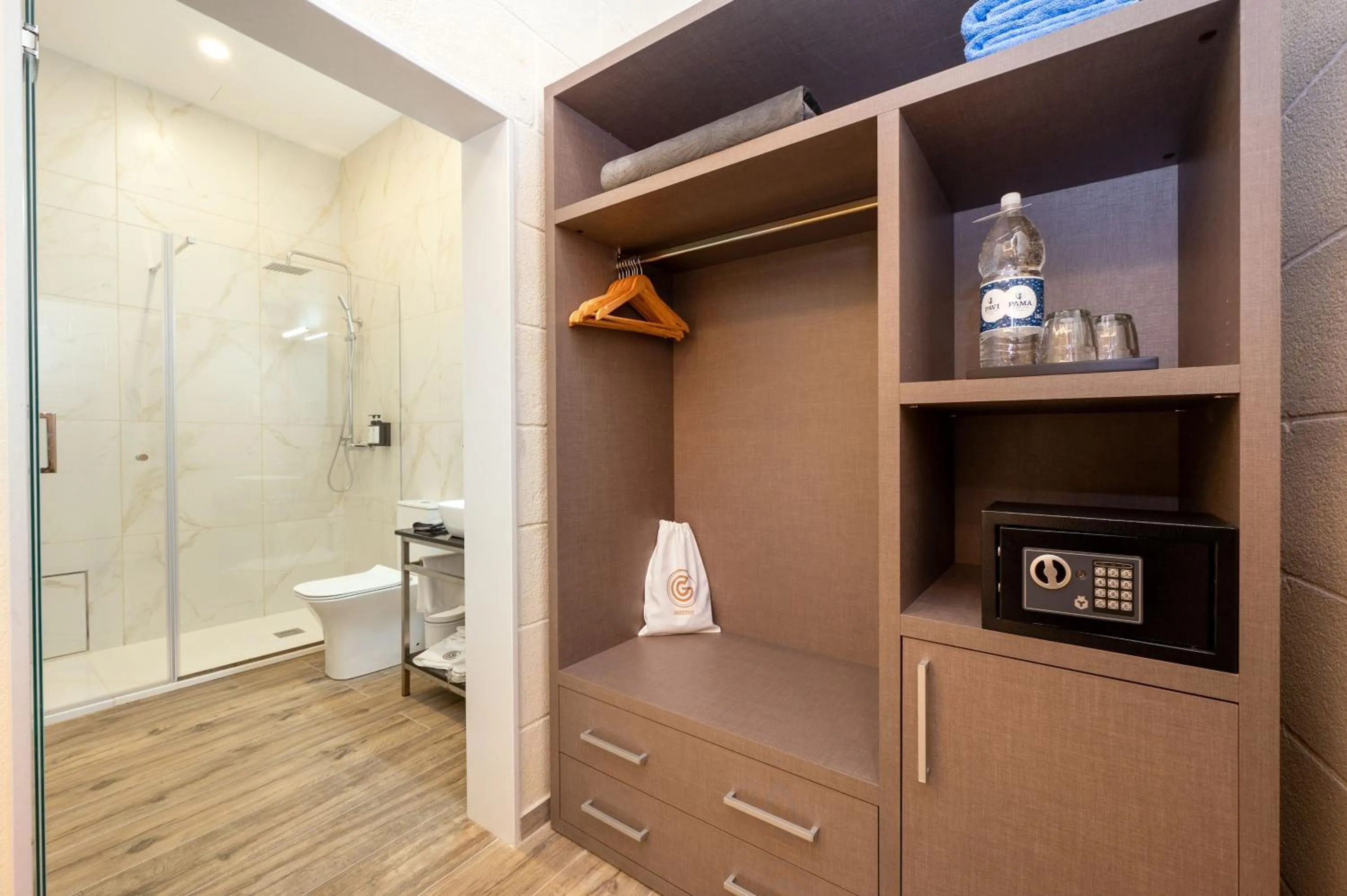 Bathroom in C4 Retreats Gozo