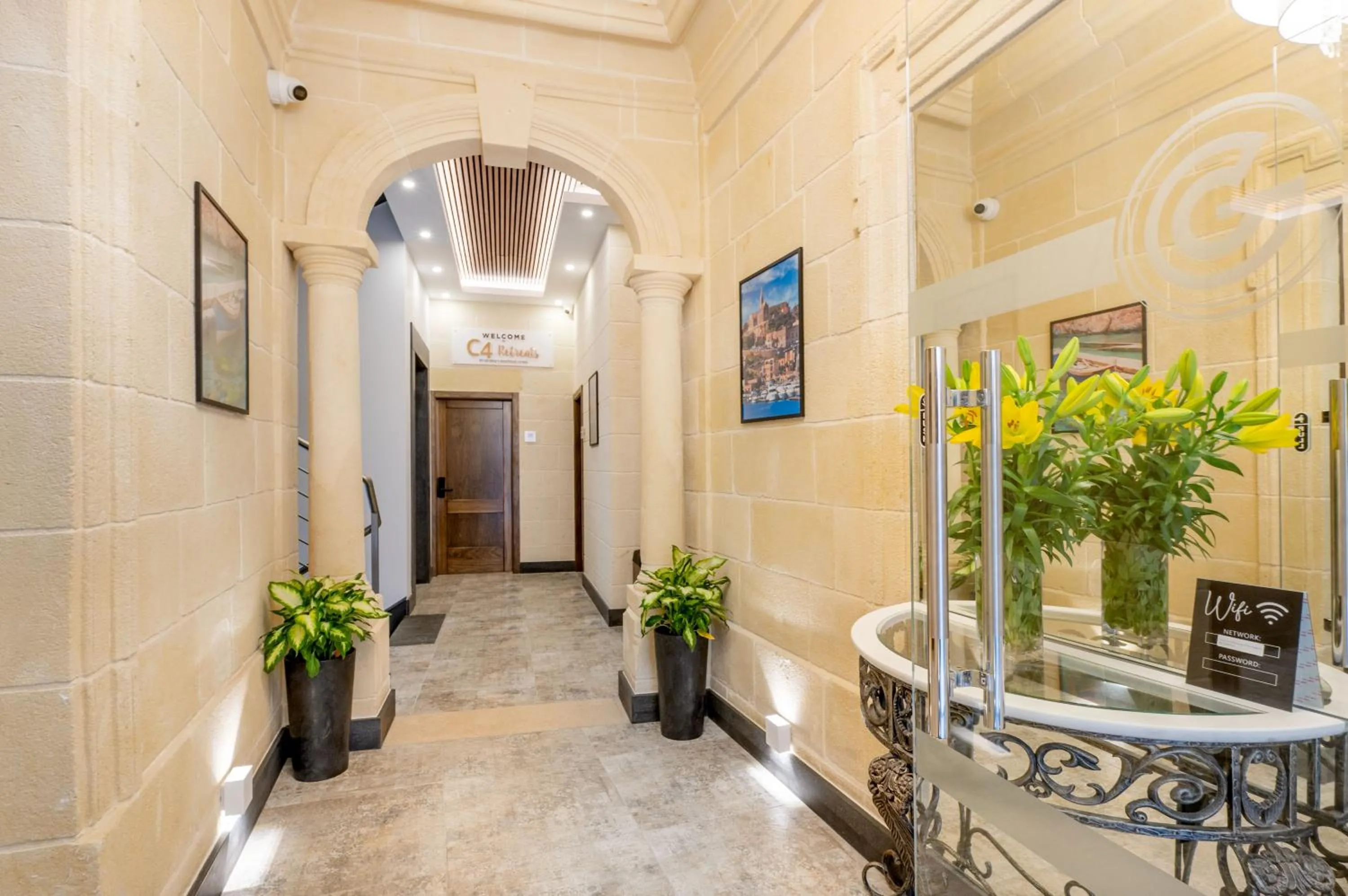 Facade/entrance in C4 Retreats Gozo