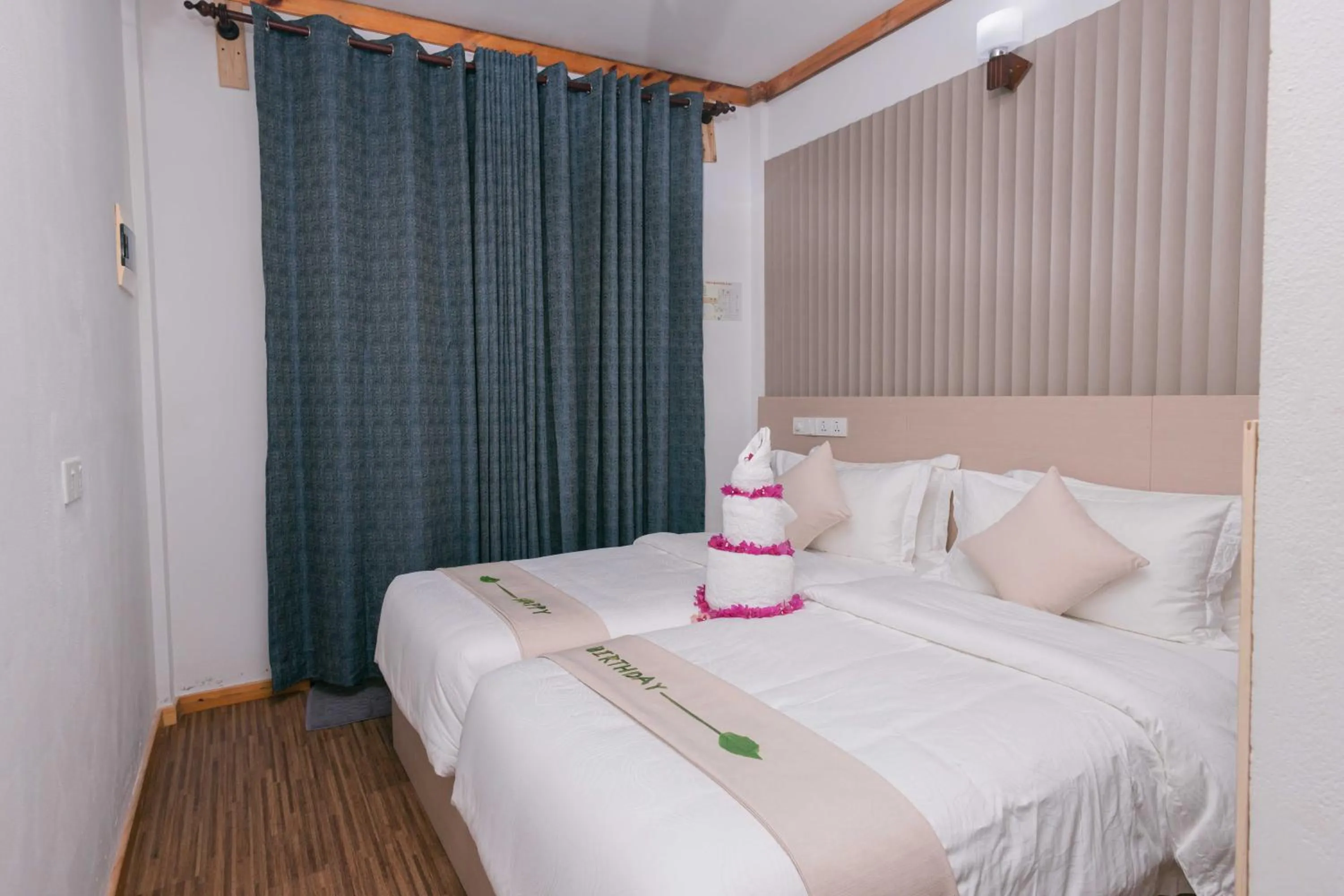 Bed in Navaya Dhiffushi