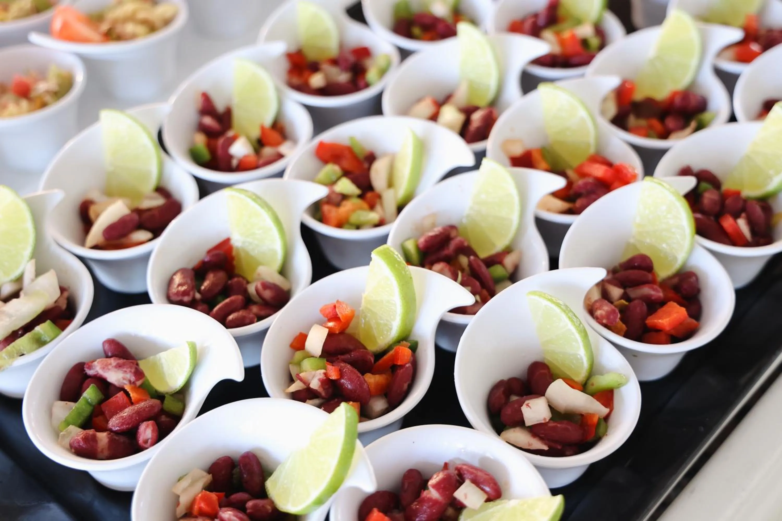 Restaurant/places to eat in Exagon Park