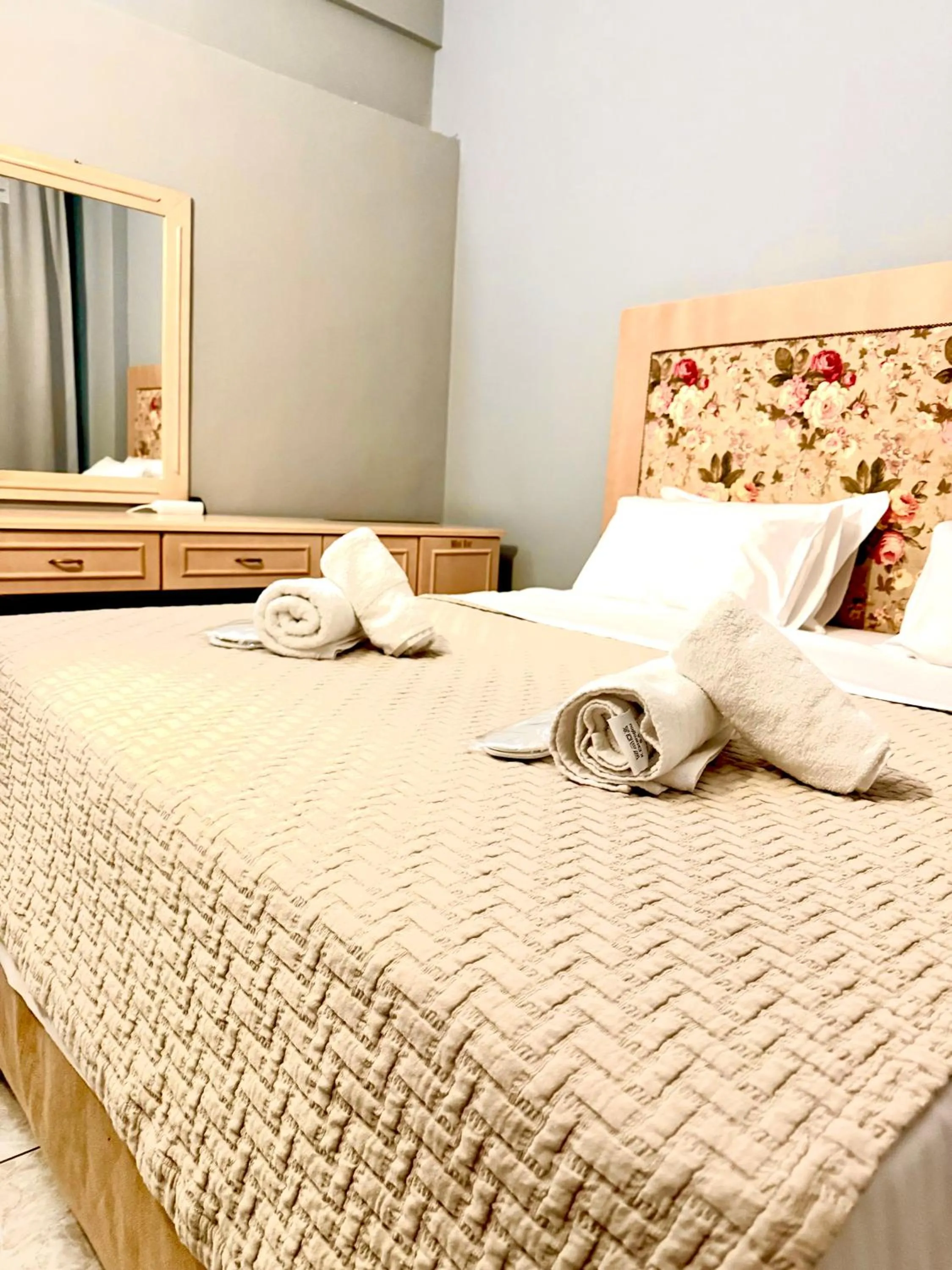 Bed in ESPERIA Drama HOTEL