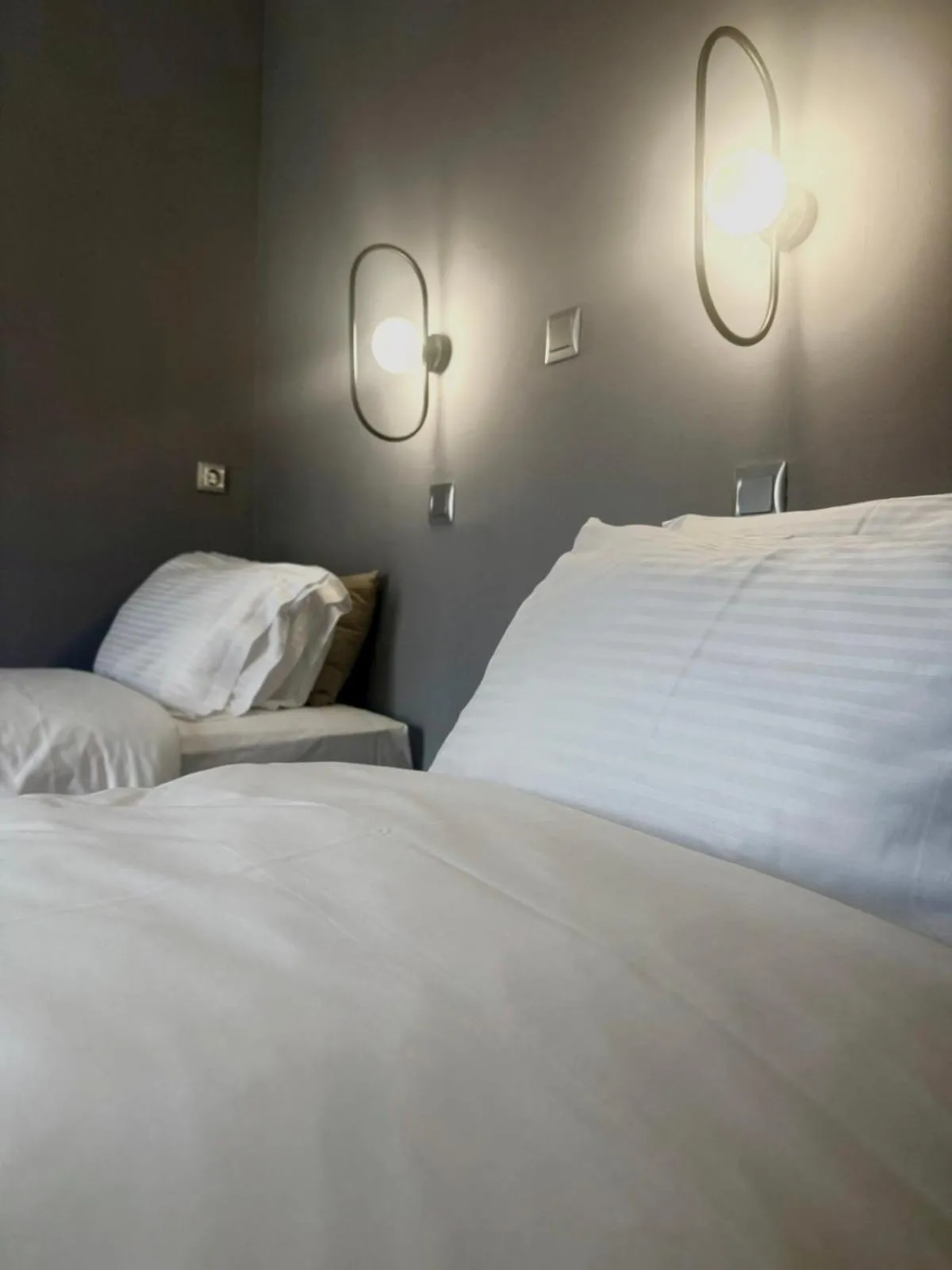 Bed in ESPERIA Drama HOTEL