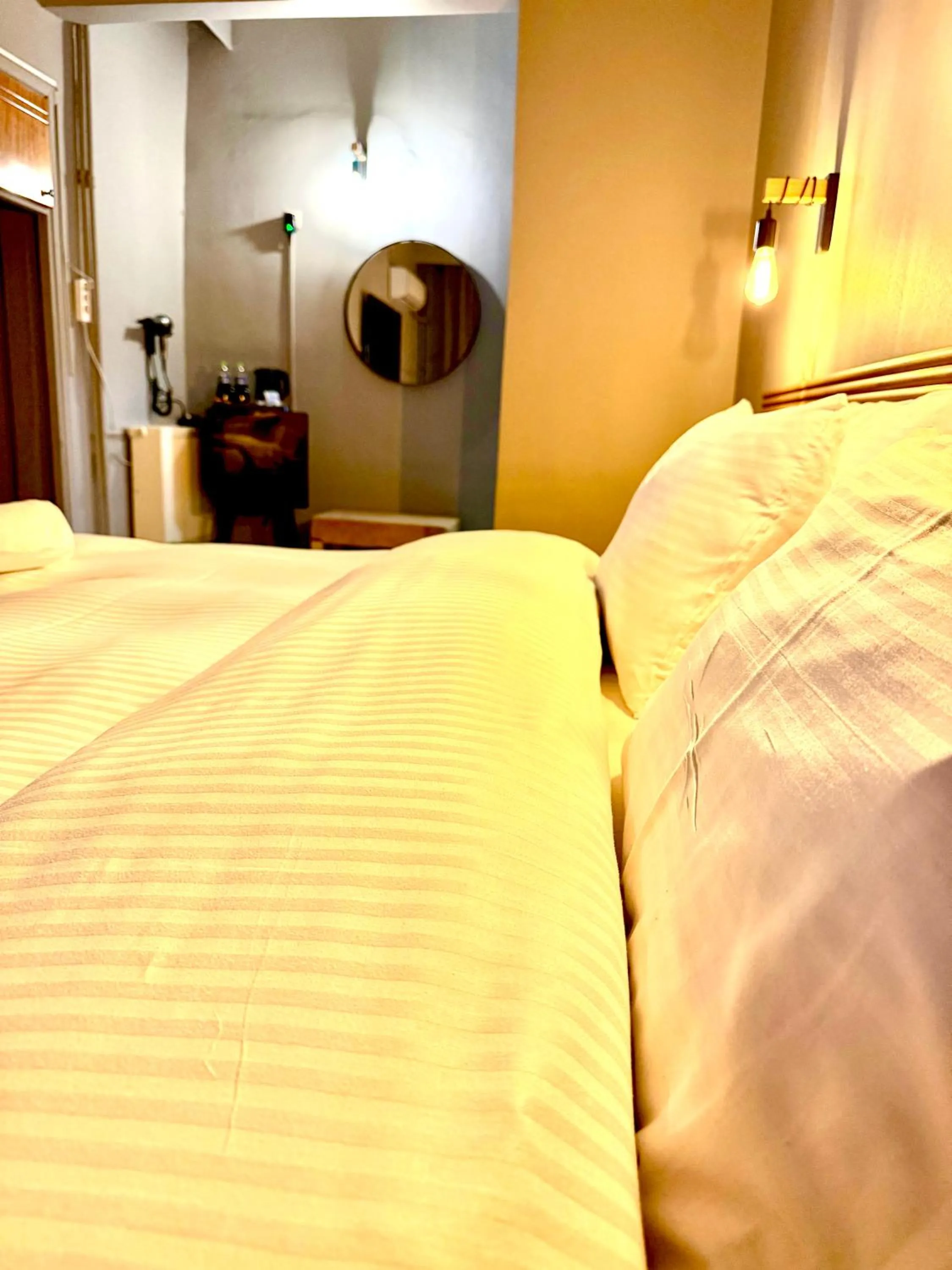 Bed in ESPERIA Drama HOTEL