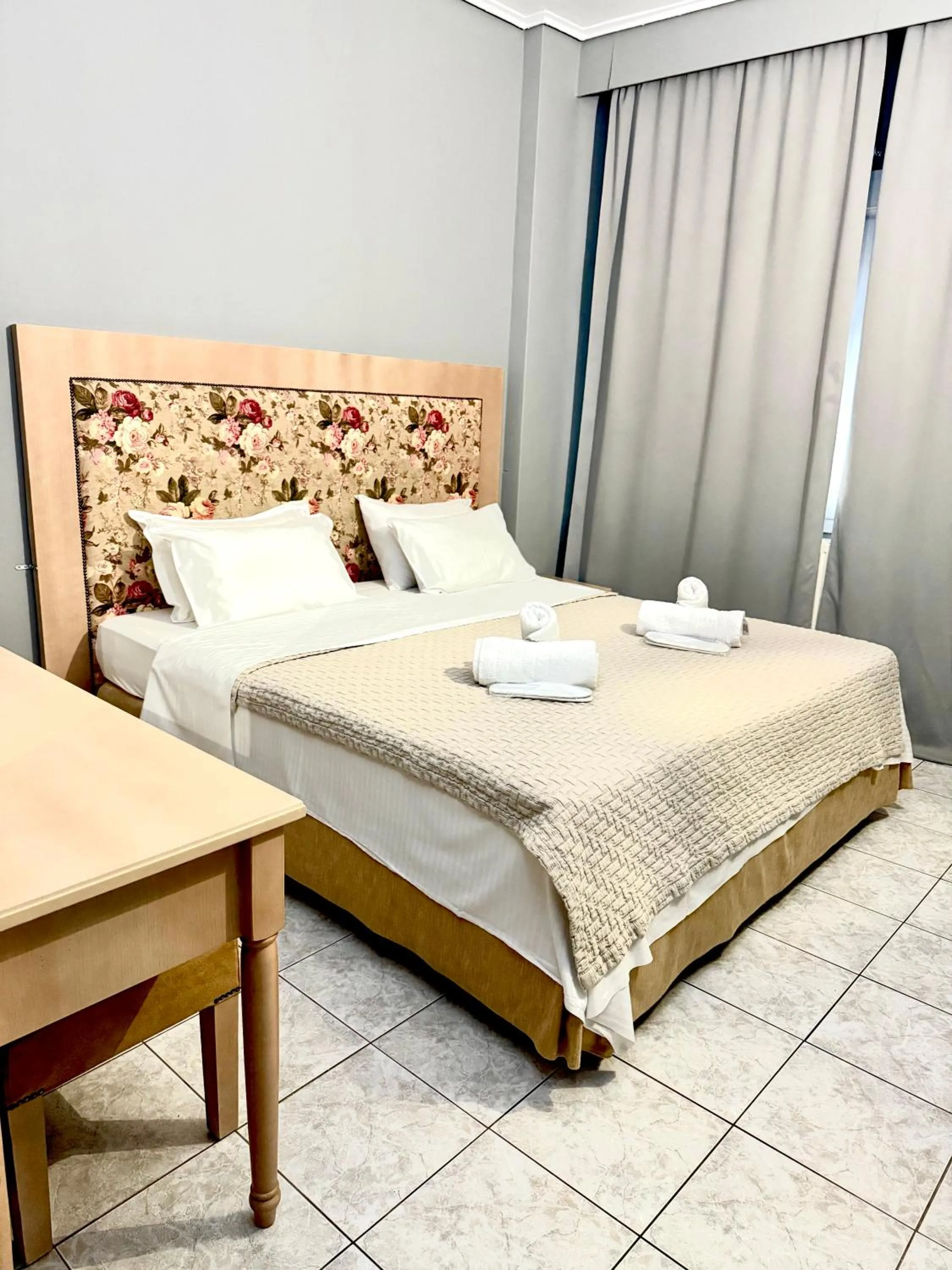 Bed in ESPERIA Drama HOTEL