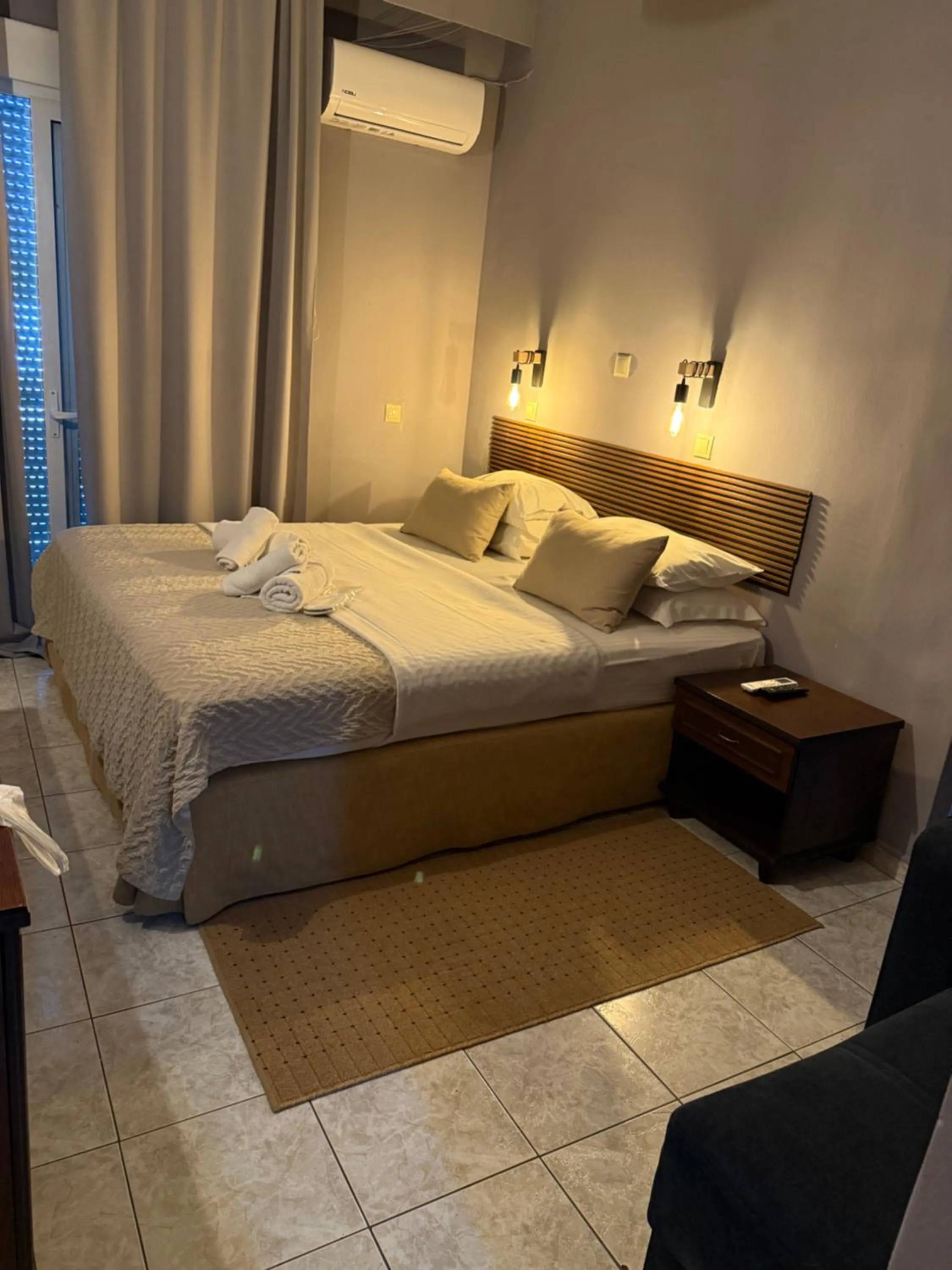 Bed in ESPERIA Drama HOTEL