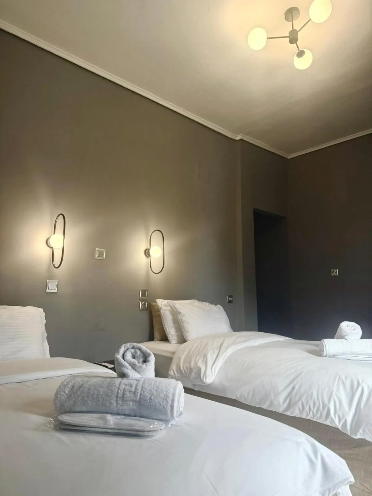 Bed in ESPERIA Drama HOTEL