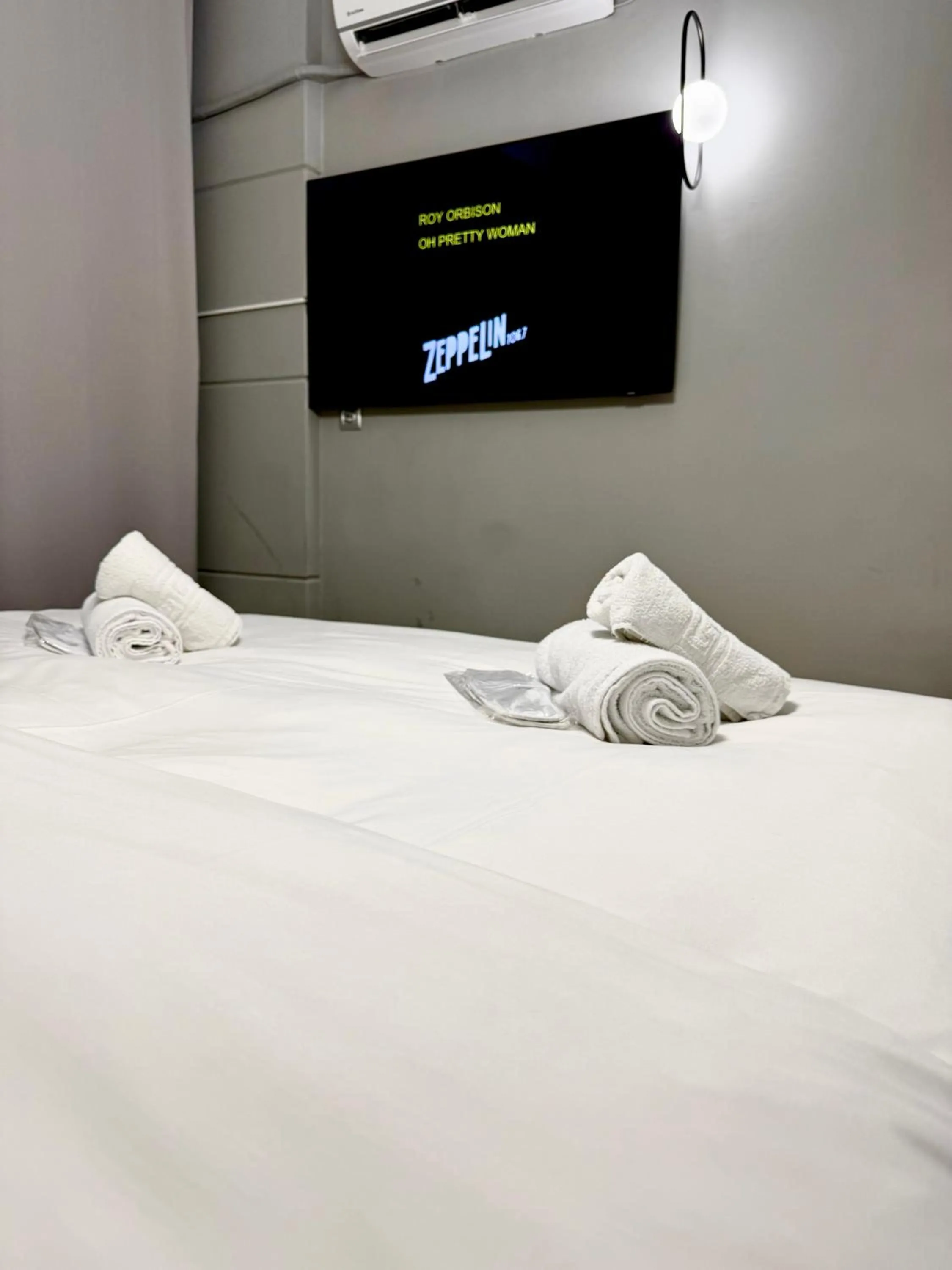 Bed in ESPERIA Drama HOTEL