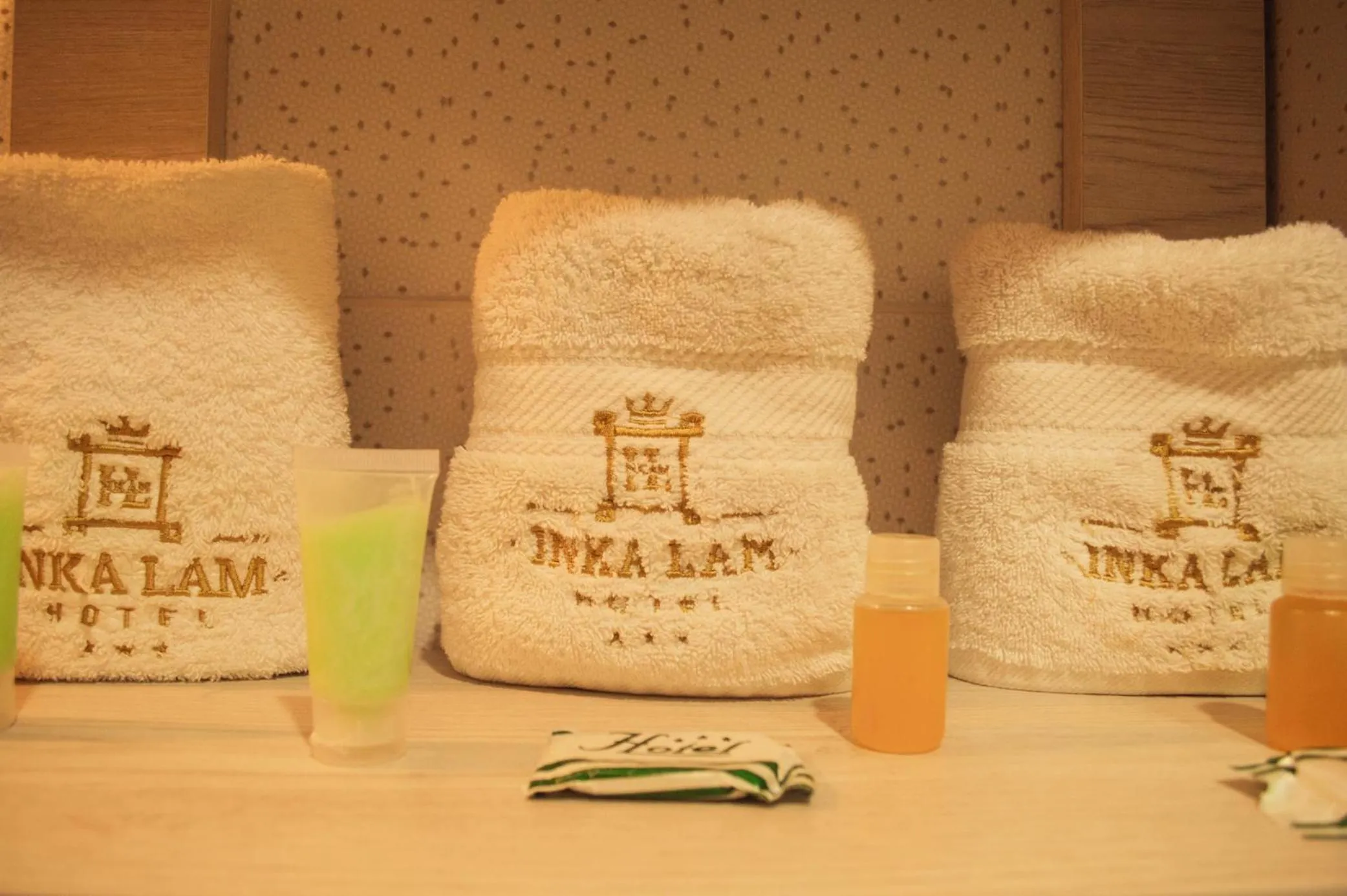 Toilet in INKALAM cusco