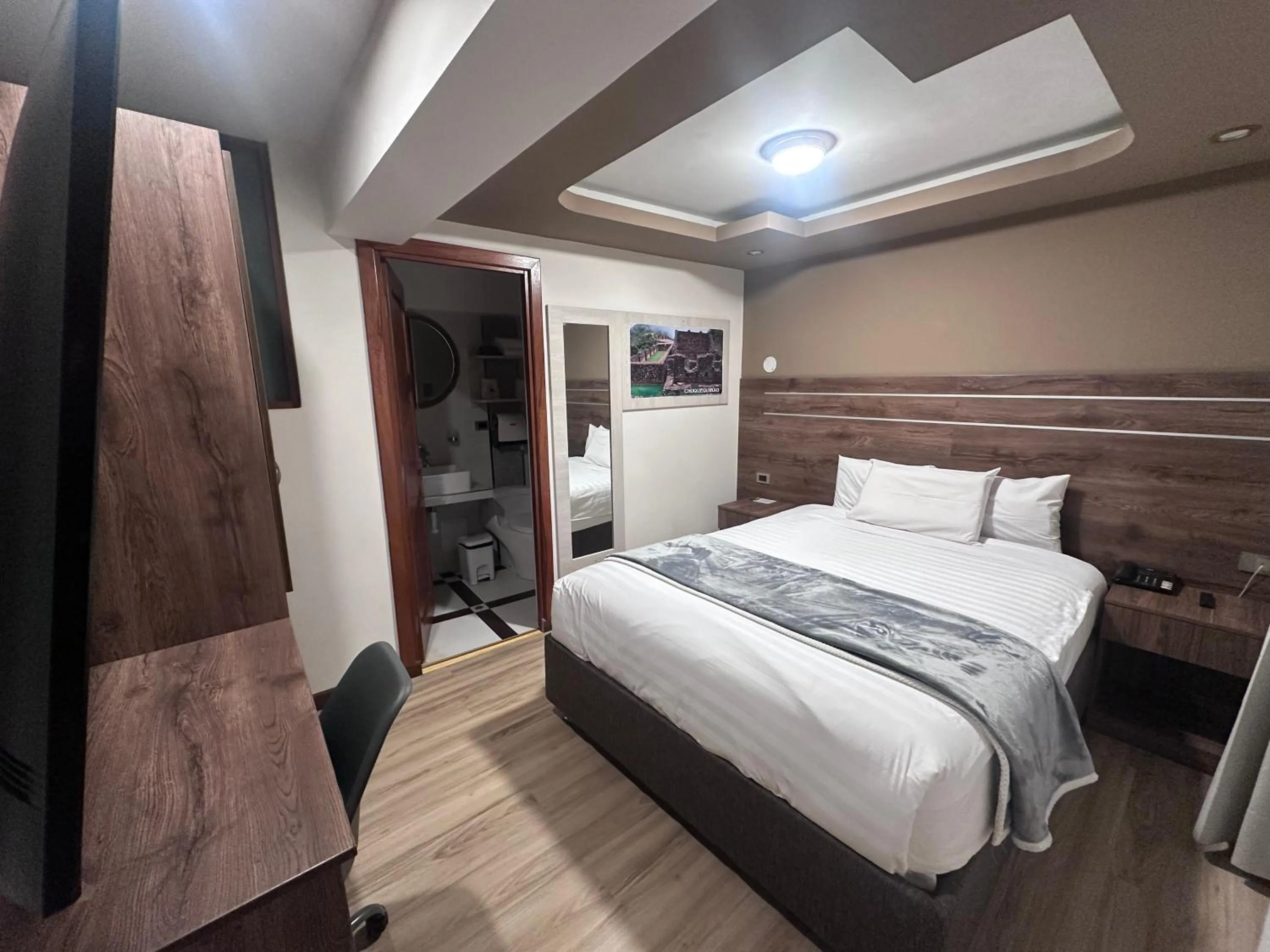 Photo of the whole room, Bed in INKALAM cusco