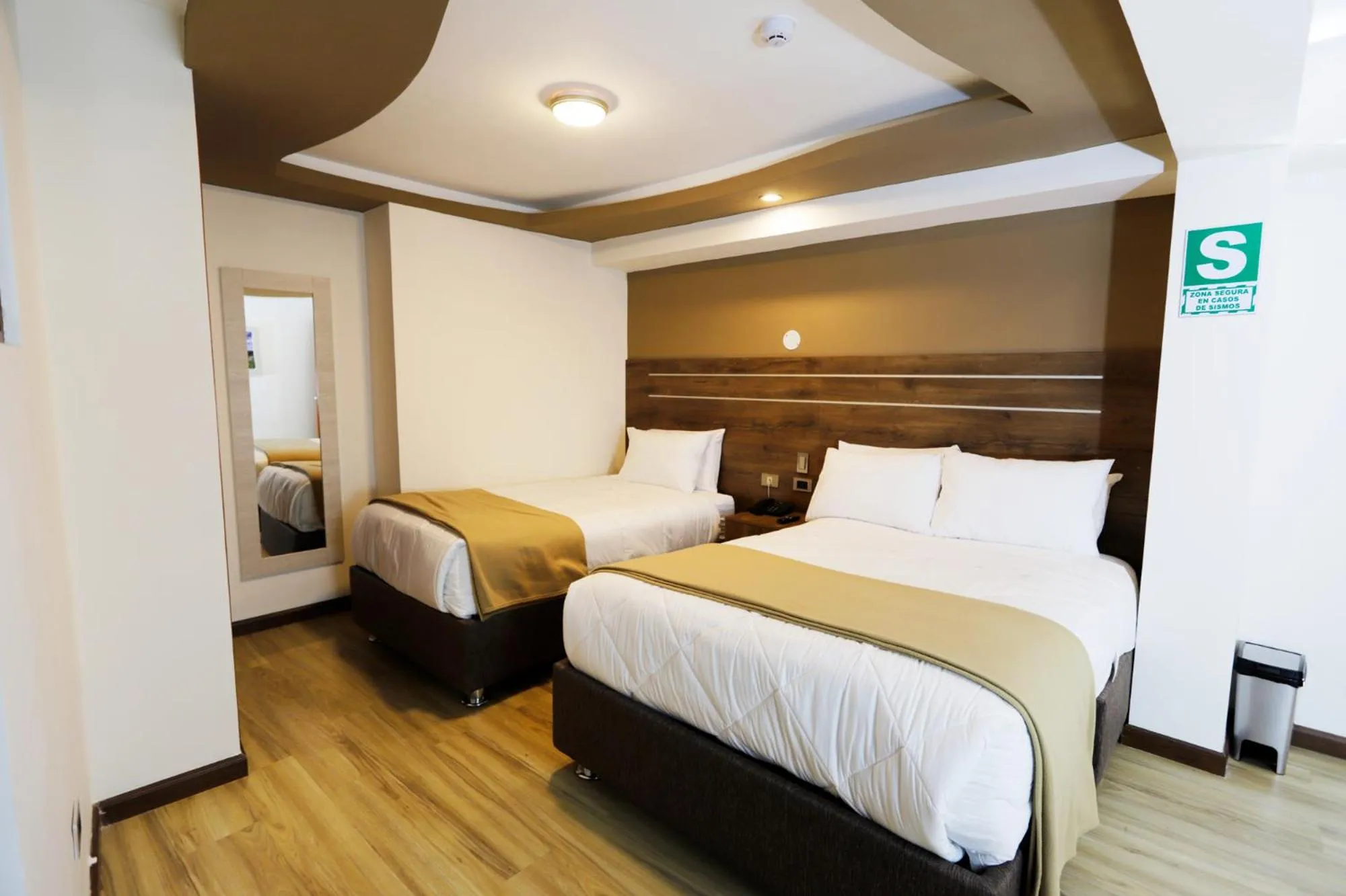 Photo of the whole room, Bed in INKALAM cusco