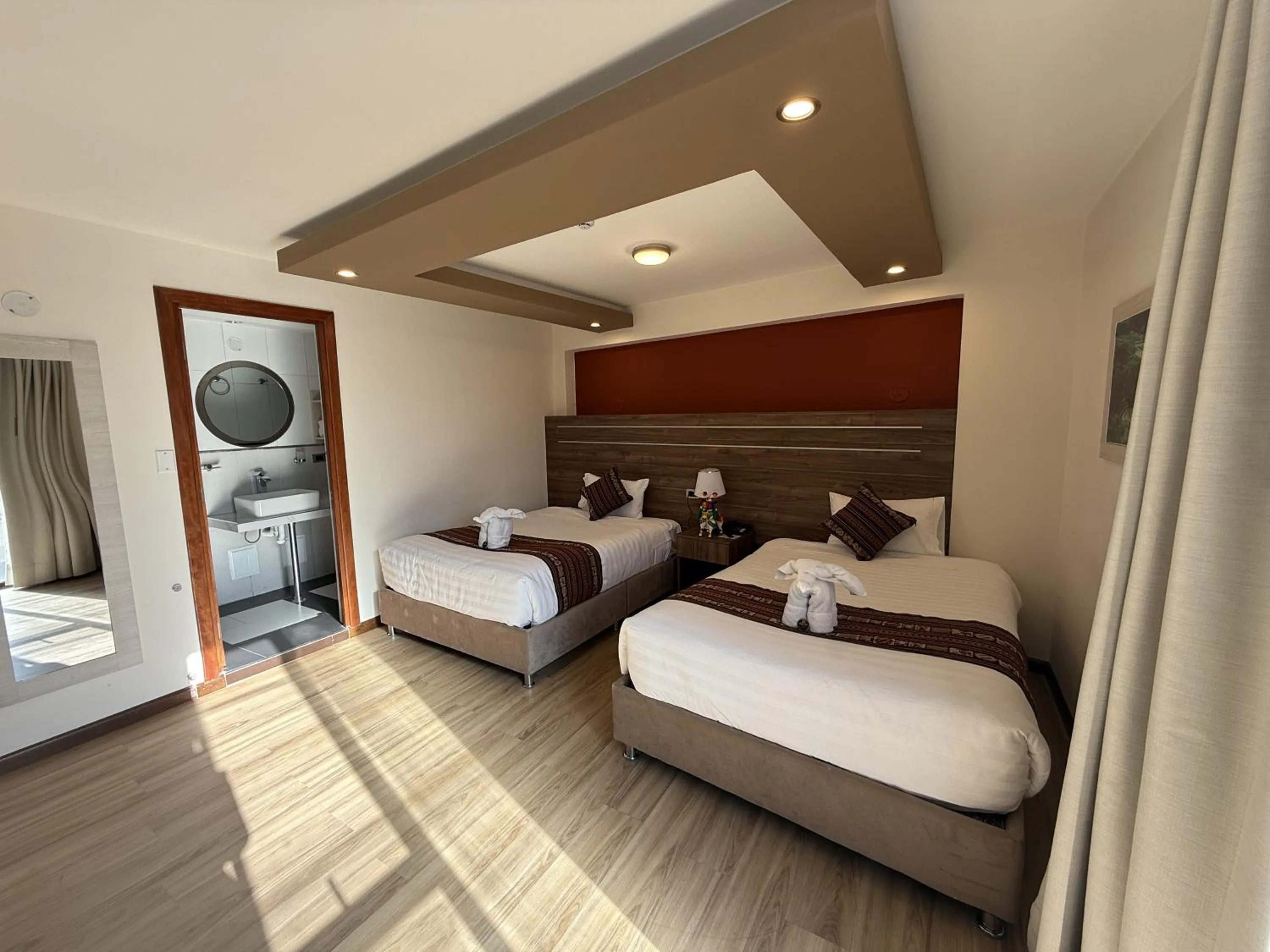 Photo of the whole room, Bed in INKALAM cusco