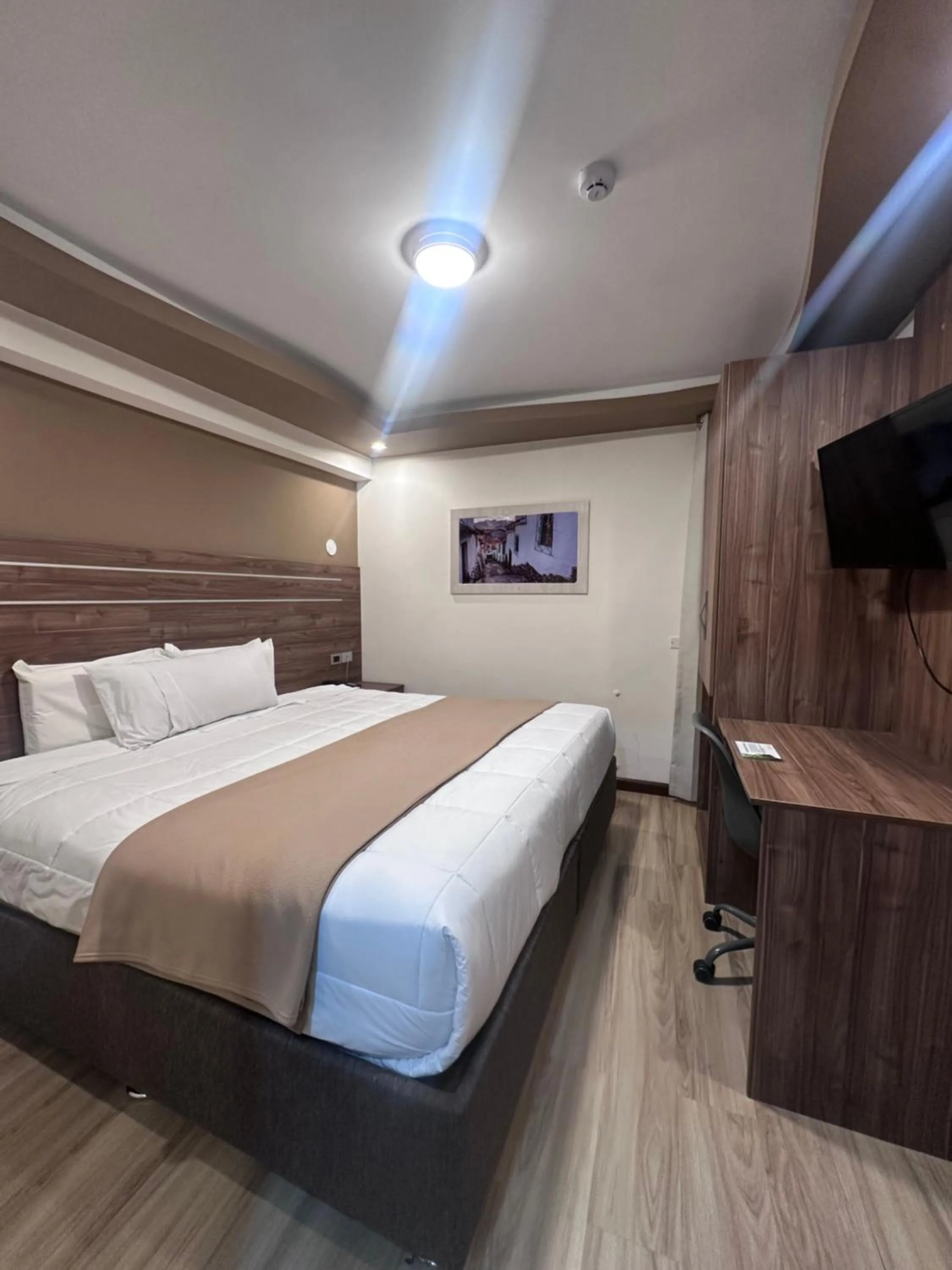 Photo of the whole room, Bed in INKALAM cusco