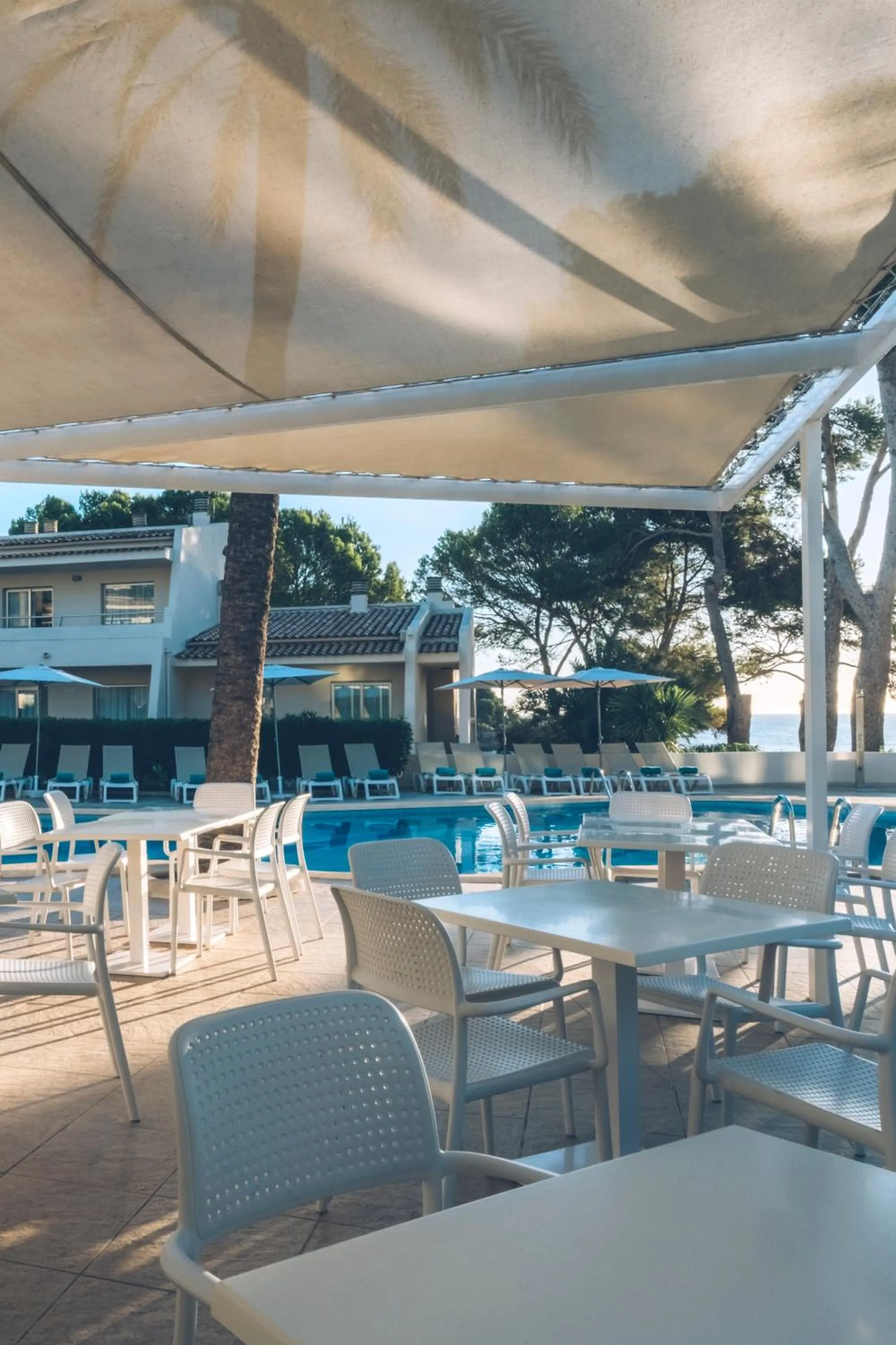 Restaurant/places to eat in Iberostar Waves Pinos Park